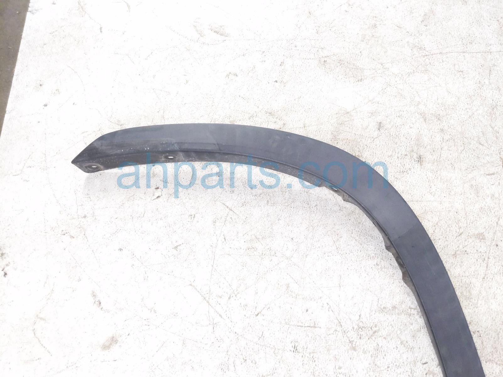 2021 Toyota Highlander Front Passenger Fender Flare Black 75085 0E040 Replacement 2021 Toyota Highlander Front Passenger Fender Flare Black 75085 0E040 Replacement thumbnail