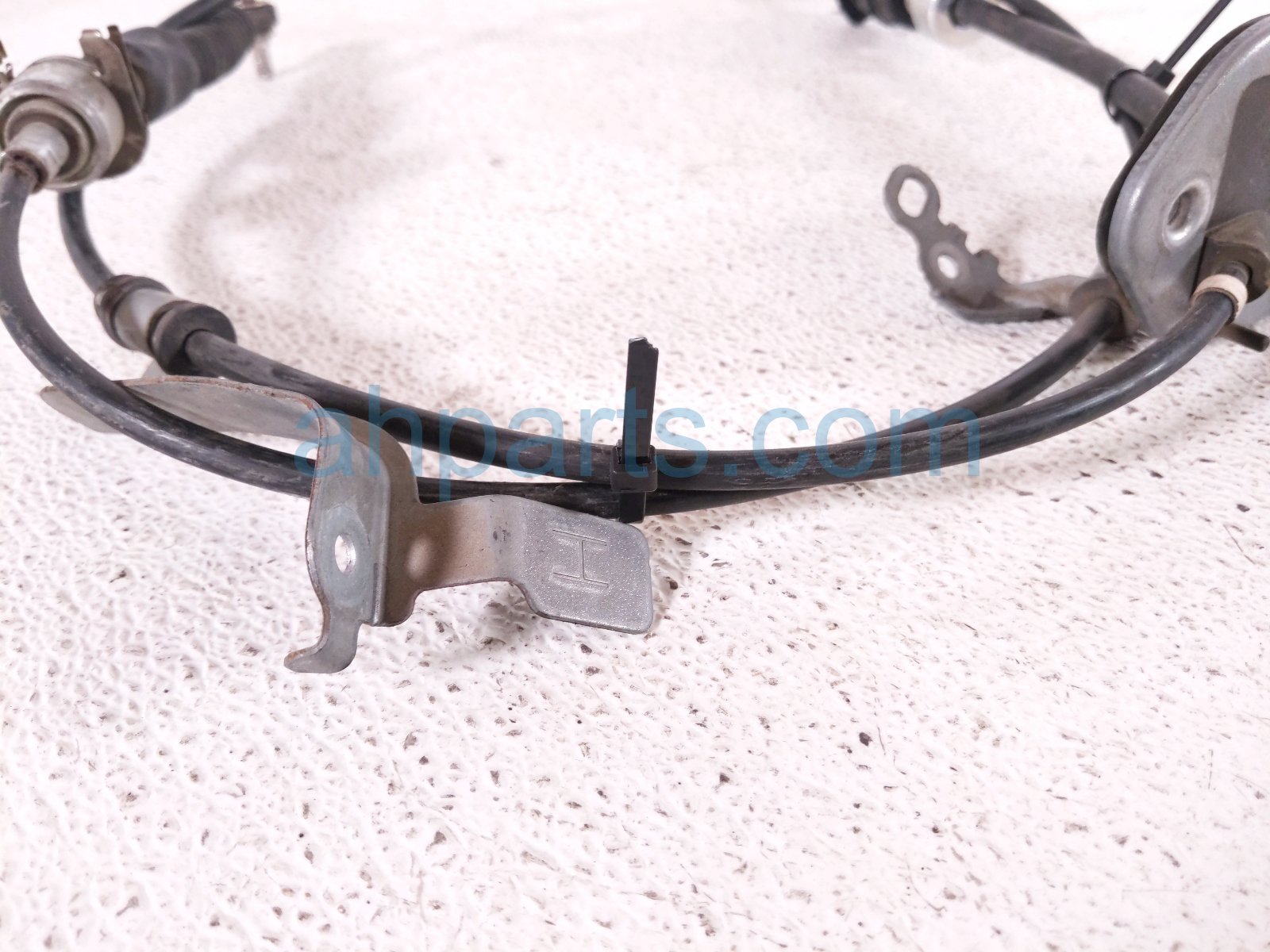 2021 Toyota Highlander A/t Shifter Cable 2.5l Awd Hybrid 33820 0E190 Replacement 2021 Toyota Highlander A/t Shifter Cable 2.5l Awd Hybrid 33820 0E190 Replacement thumbnail
