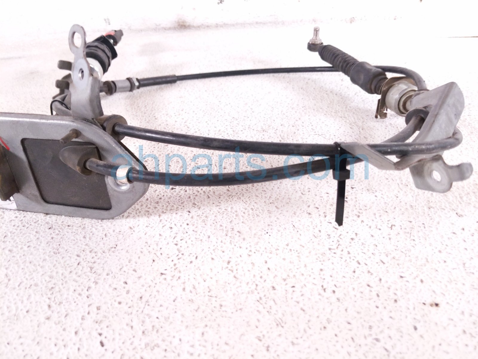 2021 Toyota Highlander A/t Shifter Cable 2.5l Awd Hybrid 33820 0E190 Replacement 2021 Toyota Highlander A/t Shifter Cable 2.5l Awd Hybrid 33820 0E190 Replacement thumbnail
