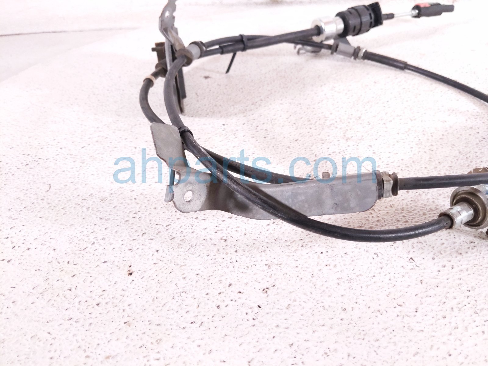 2021 Toyota Highlander A/t Shifter Cable 2.5l Awd Hybrid 33820 0E190 Replacement 2021 Toyota Highlander A/t Shifter Cable 2.5l Awd Hybrid 33820 0E190 Replacement thumbnail