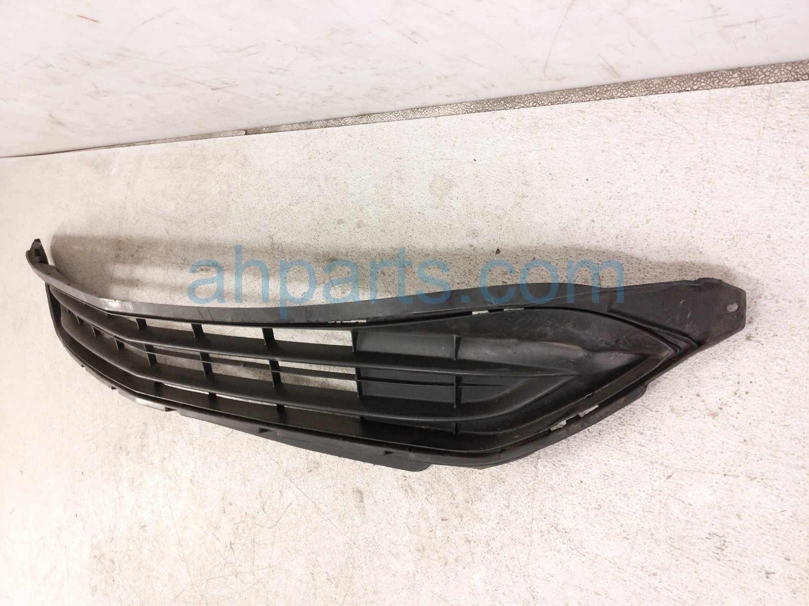 2023 Acura MDX Front Lower Bumper Grille 71105 TYA A00 Replacement 2023 Acura MDX Front Lower Bumper Grille 71105 TYA A00 Replacement thumbnail