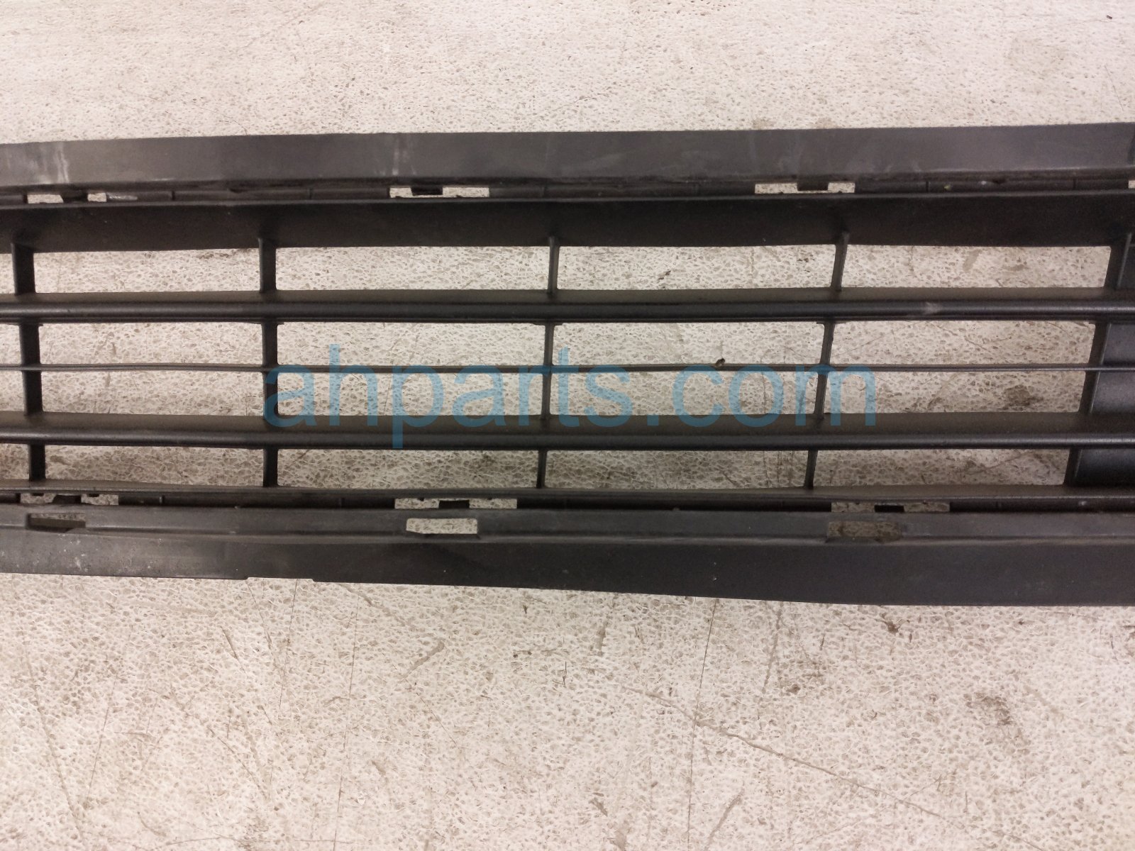 2023 Acura MDX Front Lower Bumper Grille 71105 TYA A00 Replacement 2023 Acura MDX Front Lower Bumper Grille 71105 TYA A00 Replacement thumbnail