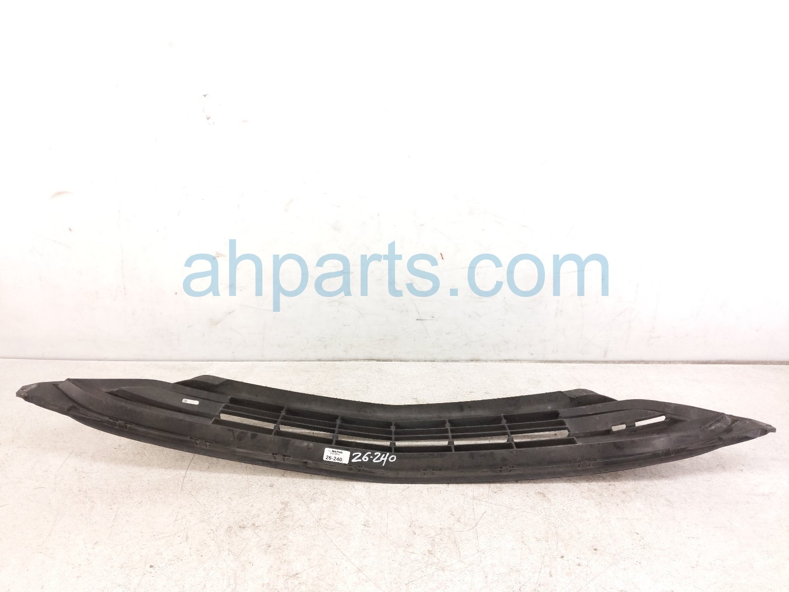 2023 Acura MDX Front Lower Bumper Grille 71105 TYA A00 Replacement 2023 Acura MDX Front Lower Bumper Grille 71105 TYA A00 Replacement thumbnail