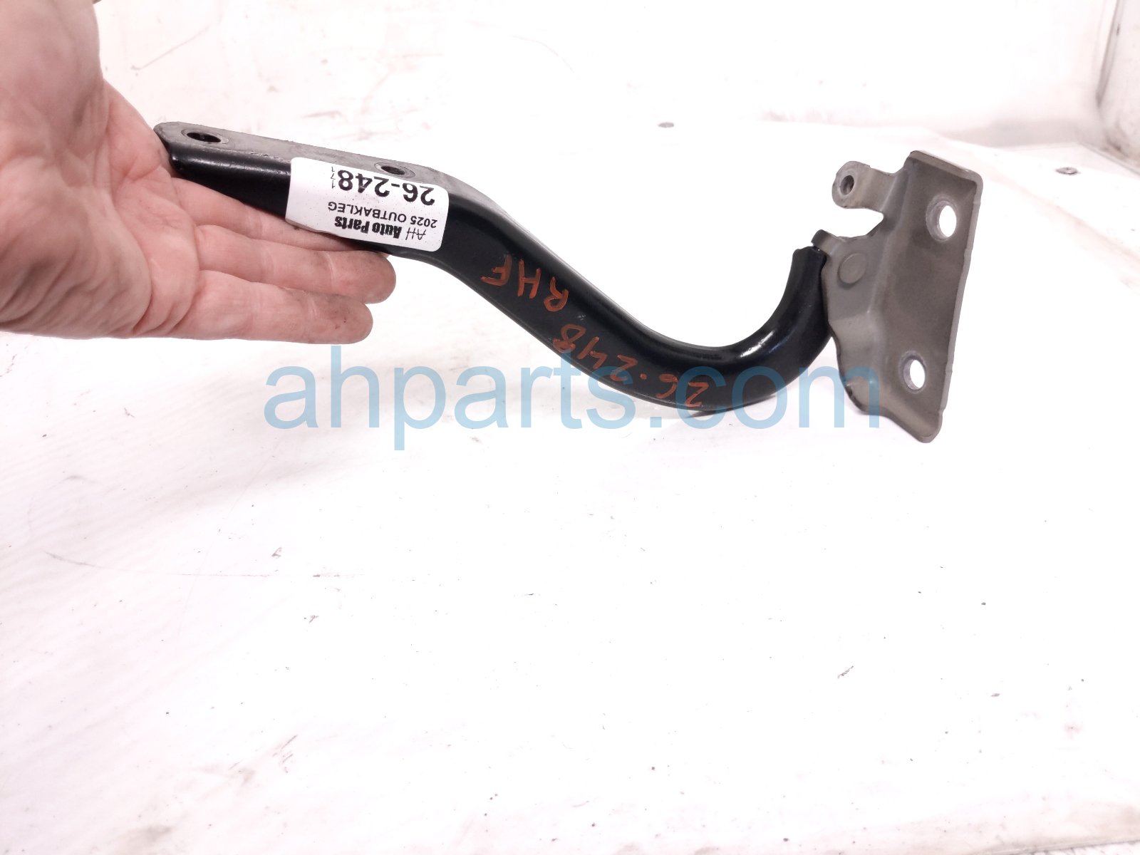Subaru RH SIDE HOOD HINGE - BLACK
