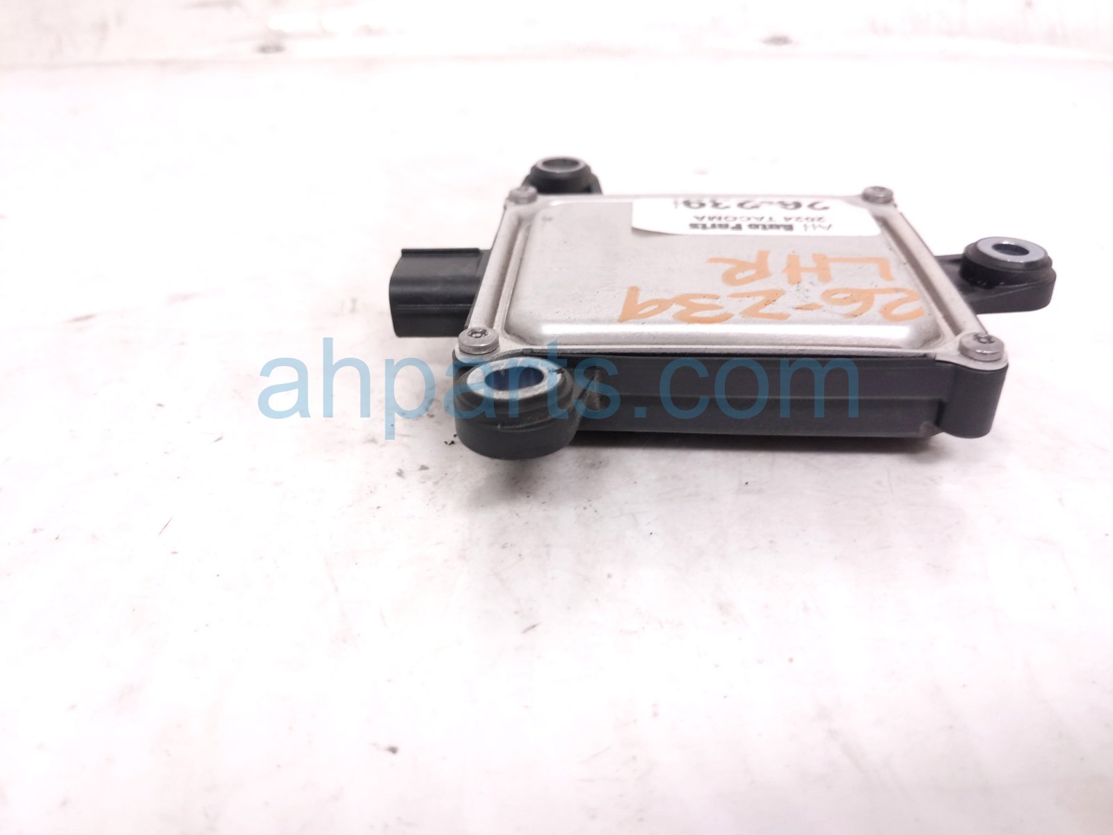 2024 Toyota Tacoma Rear Driver Blind Spot Monitor Sensor 88162 AK020 Replacement 2024 Toyota Tacoma Rear Driver Blind Spot Monitor Sensor 88162 AK020 Replacement thumbnail