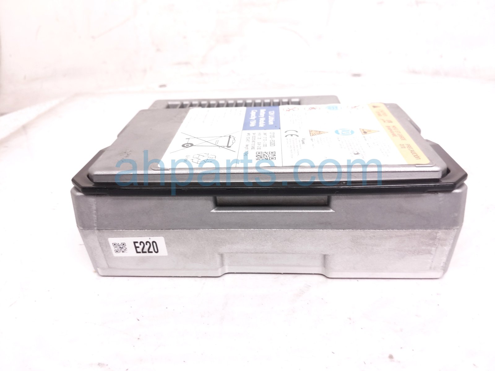 2025 Kia Carnival Lithium Battery Module 46k Mi 37120 ES220 Replacement 2025 Kia Carnival Lithium Battery Module 46k Mi 37120 ES220 Replacement thumbnail