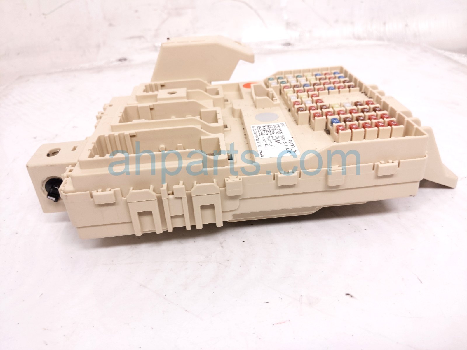 2025 Kia Carnival Engine Room Fuse Box 1.6l Hyb 91960 ES010 Replacement 2025 Kia Carnival Engine Room Fuse Box 1.6l Hyb 91960 ES010 Replacement thumbnail