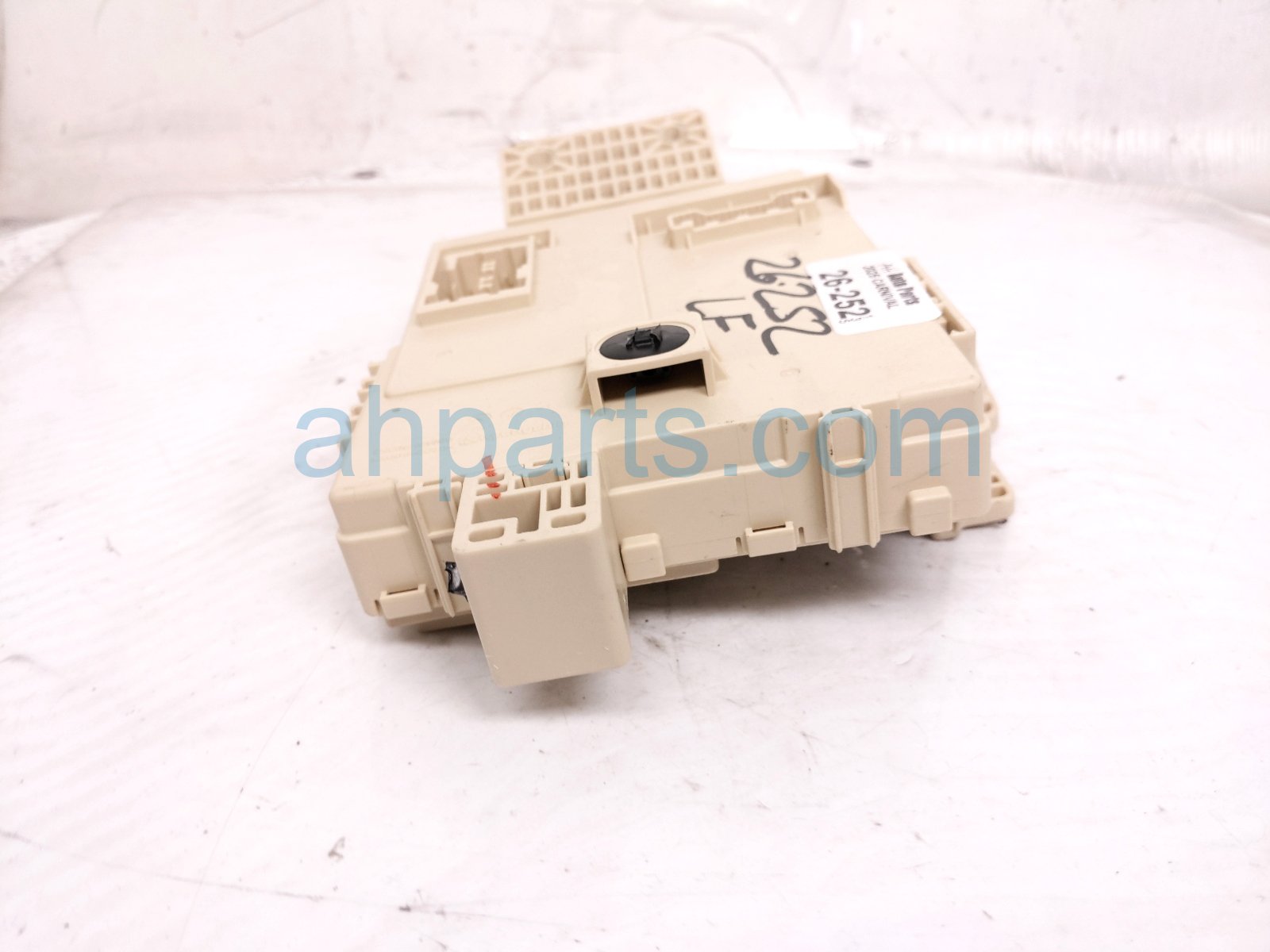 2025 Kia Carnival Engine Room Fuse Box 1.6l Hyb 91960 ES010 Replacement 2025 Kia Carnival Engine Room Fuse Box 1.6l Hyb 91960 ES010 Replacement thumbnail