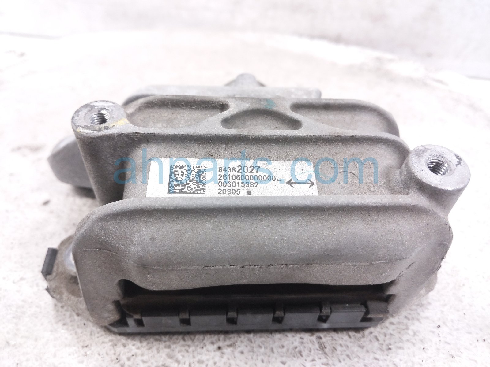 Chevy LH TRANS MOUNT W/BRACKET- 3.6 AWD