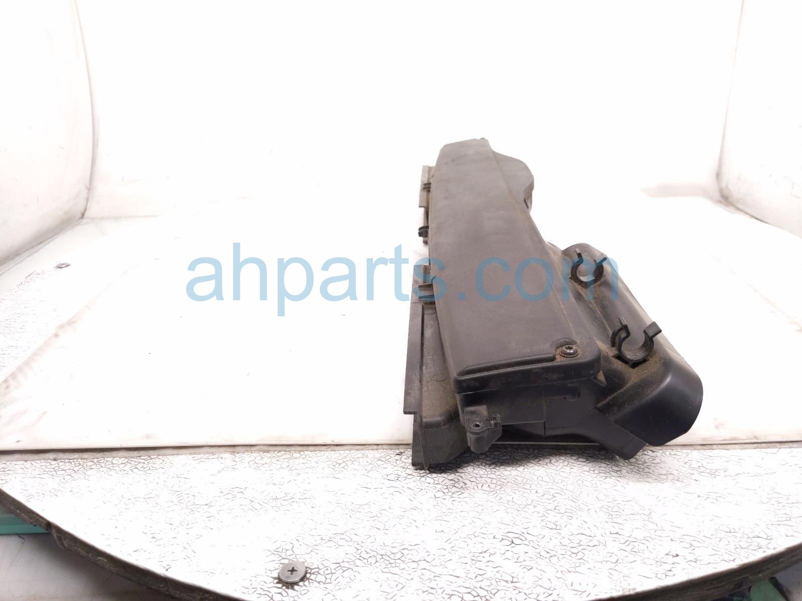 2023 Volkswagen Taos Air Intake Duct 1.5t 2GJ 819 063 Replacement 2023 Volkswagen Taos Air Intake Duct 1.5t 2GJ 819 063 Replacement thumbnail
