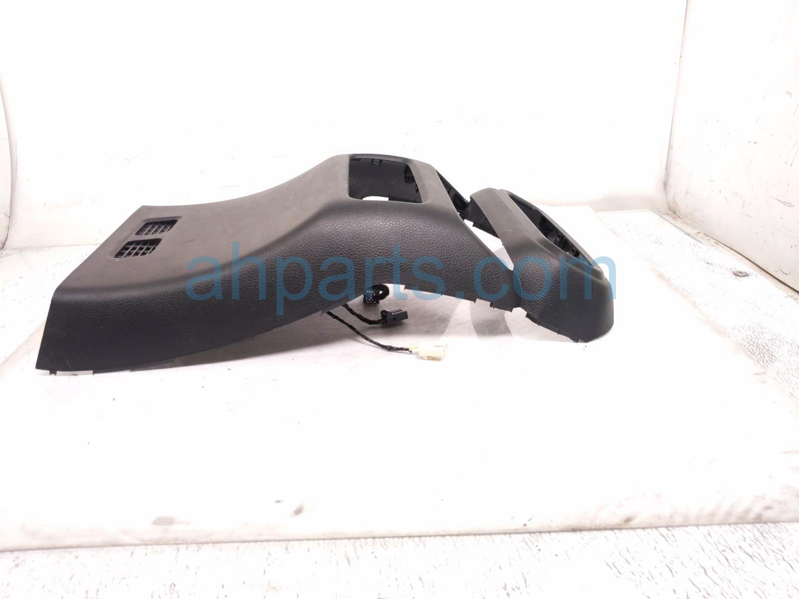 2024 Honda Pilot Center Console Rear Cover 83451 T90 A02ZA Replacement 2024 Honda Pilot Center Console Rear Cover 83451 T90 A02ZA Replacement thumbnail