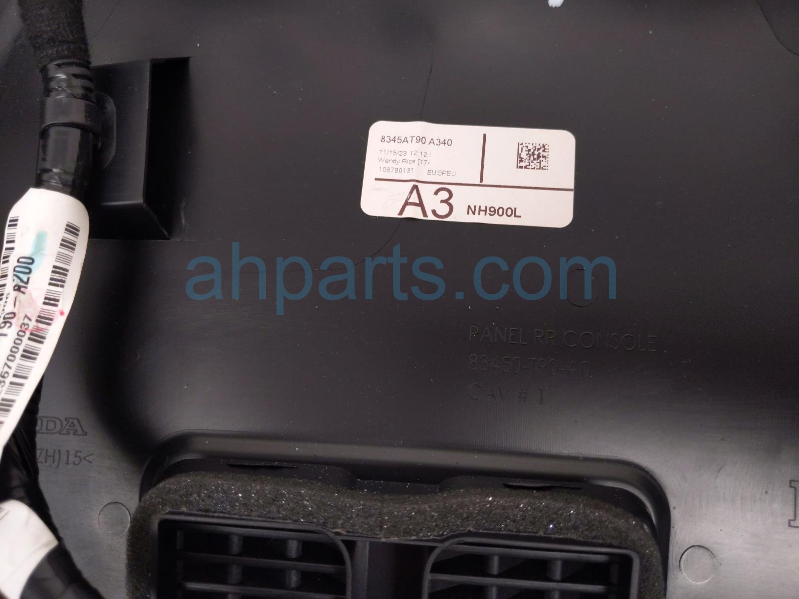 2024 Honda Pilot Center Console Rear Cover 83451 T90 A02ZA Replacement 2024 Honda Pilot Center Console Rear Cover 83451 T90 A02ZA Replacement thumbnail