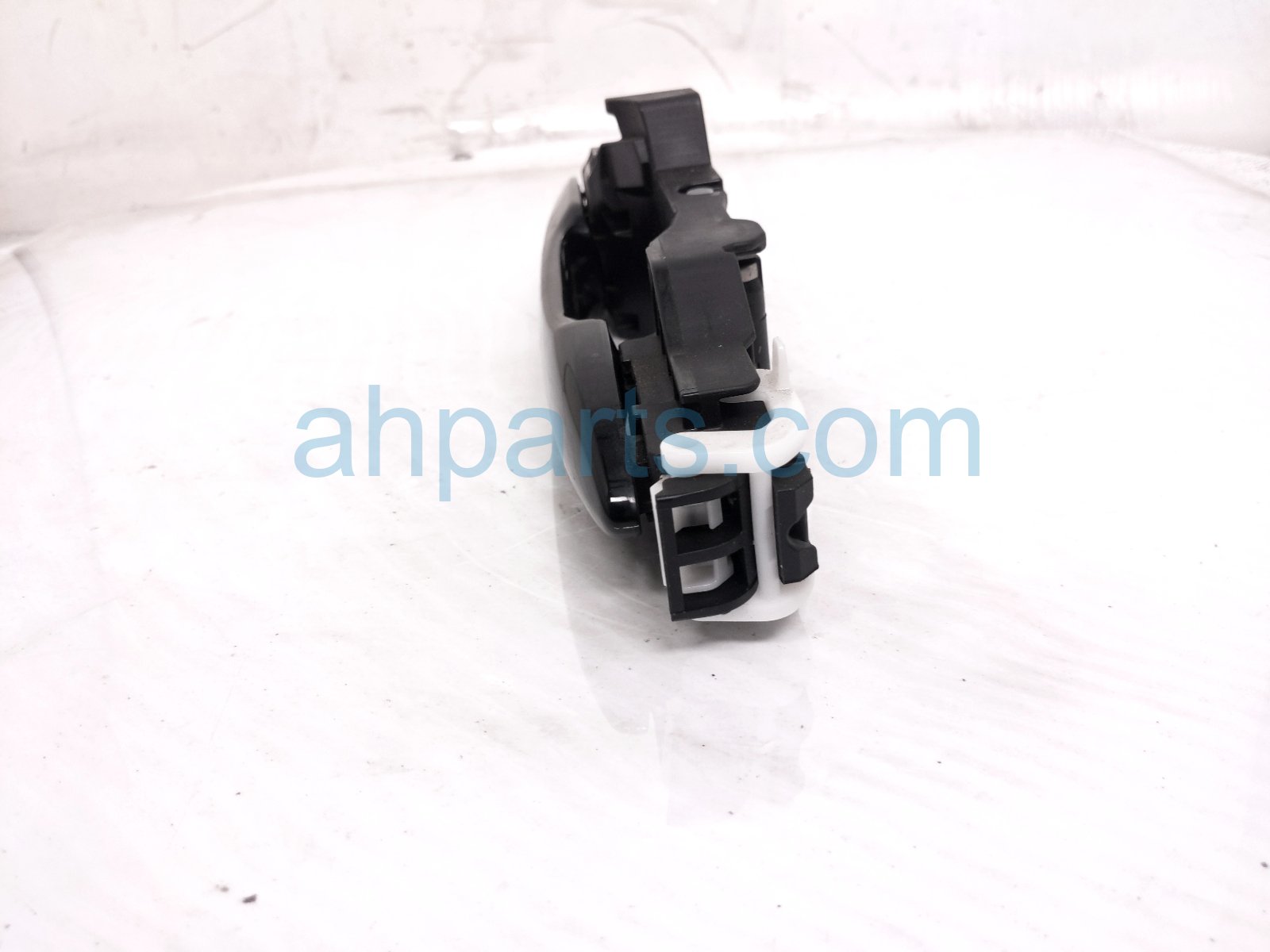 2020 Toyota Camry Outside/exterior Rear Passenger Exterior Door Handle Black 69211 06110 C0 Replacement 2020 Toyota Camry Outside/exterior Rear Passenger Exterior Door Handle Black 69211 06110 C0 Replacement thumbnail