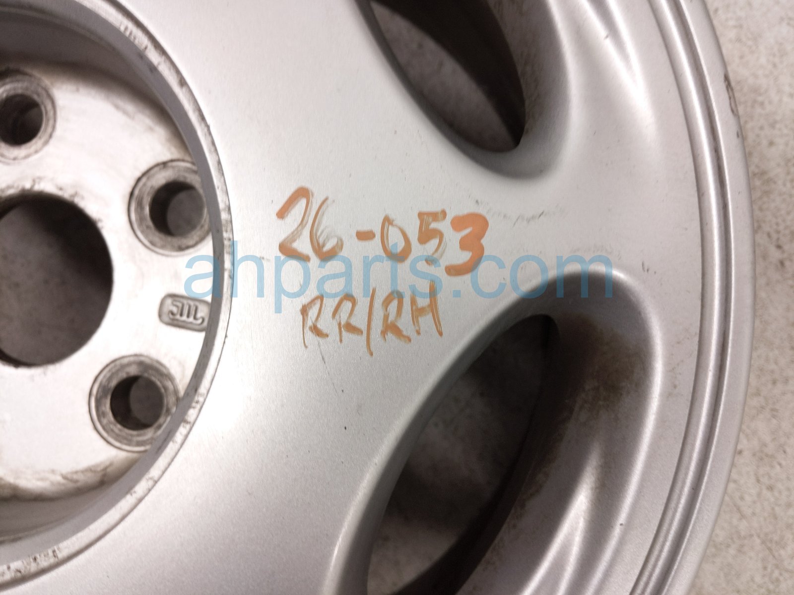 2001 Lexus Ls430 Rear Passenger Wheel / Rim 42611 50300 Replacement 2001 Lexus Ls430 Rear Passenger Wheel / Rim 42611 50300 Replacement thumbnail