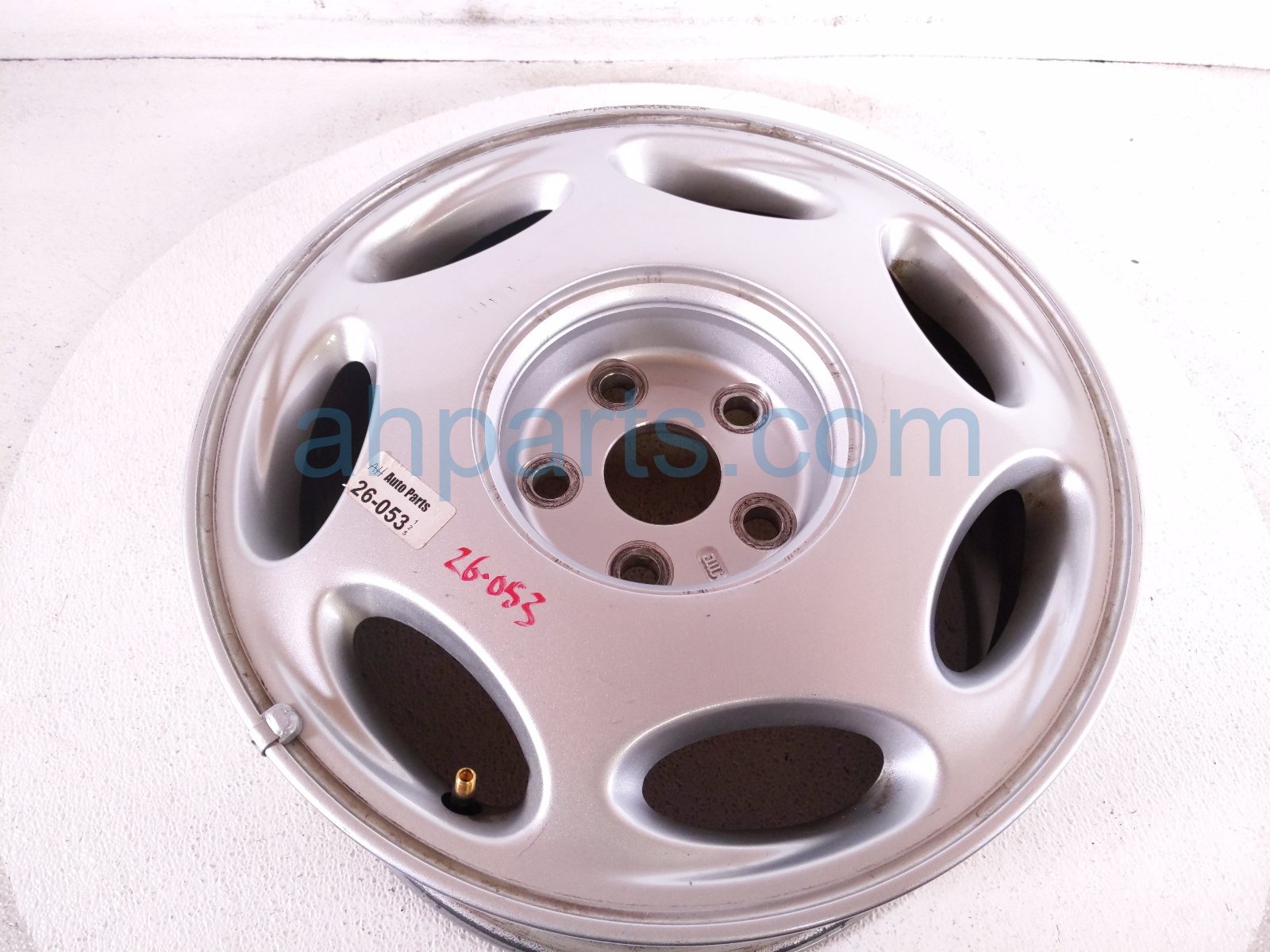 2001 Lexus Ls430 Rear Driver Wheel / Rim 16x7j 42611 50300 Replacement 2001 Lexus Ls430 Rear Driver Wheel / Rim 16x7j 42611 50300 Replacement thumbnail