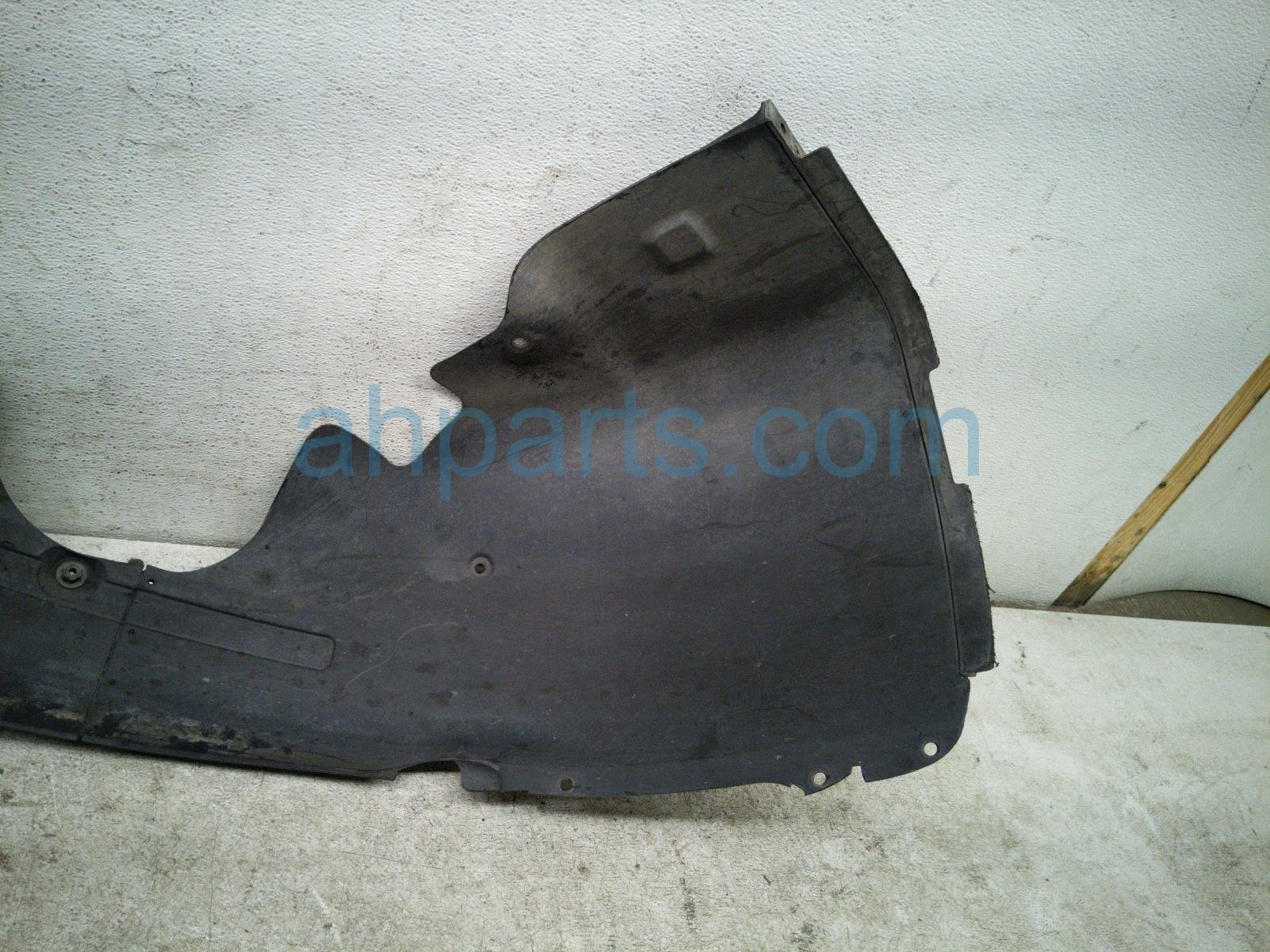 2020 Hyundai Veloster Front Driver Inner Fender Liner 86811 K9000 Replacement 2020 Hyundai Veloster Front Driver Inner Fender Liner 86811 K9000 Replacement thumbnail