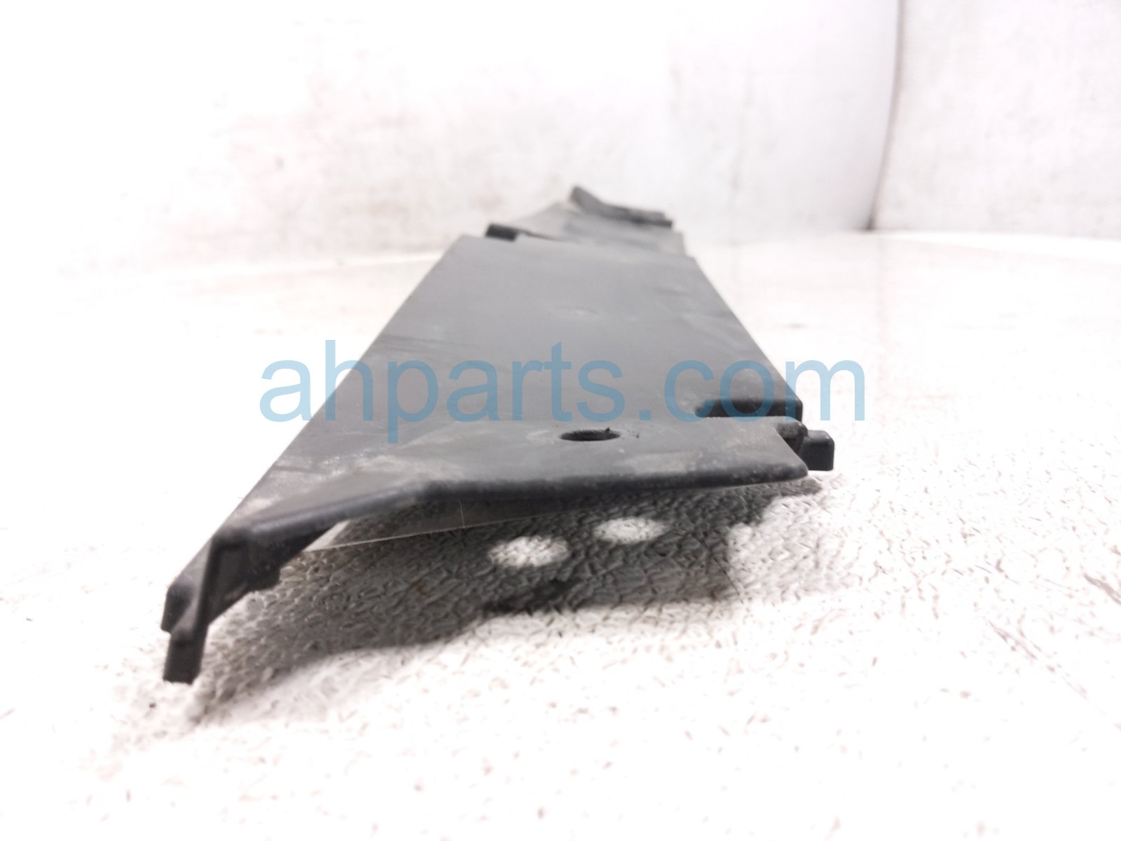 2024 Toyota Tacoma Grille Front Radiator Sight Shield 16594AK010 Replacement 2024 Toyota Tacoma Grille Front Radiator Sight Shield 16594AK010 Replacement thumbnail