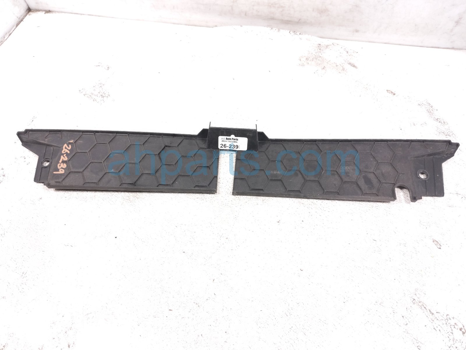 2024 Toyota Tacoma Grille Front Radiator Sight Shield 16594AK010 Replacement 2024 Toyota Tacoma Grille Front Radiator Sight Shield 16594AK010 Replacement thumbnail