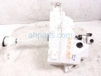 Toyota WINDSHIELD WASHER RESERVOIR TANK Toyota WINDSHIELD WASHER RESERVOIR TANK