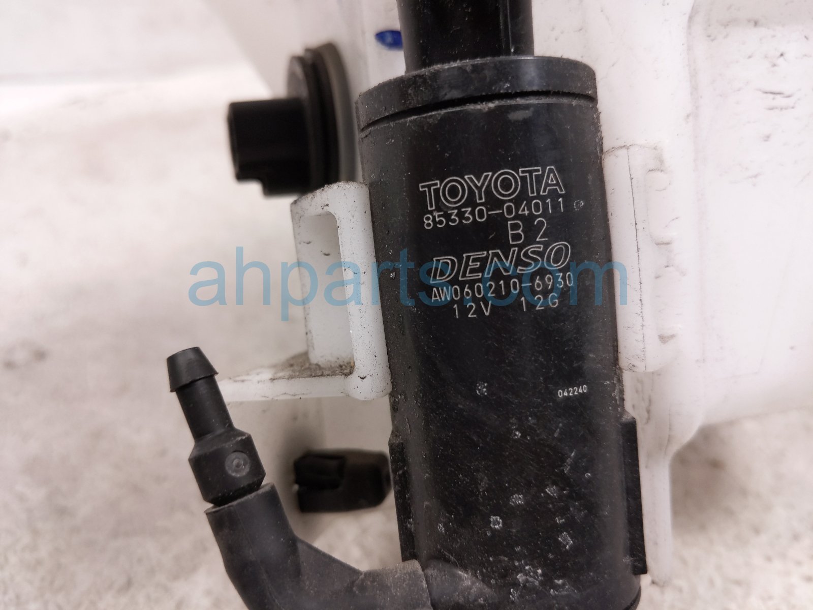 2024 Toyota Tacoma Windshield Washer Reservoir Tank 85315 AK010 Replacement 2024 Toyota Tacoma Windshield Washer Reservoir Tank 85315 AK010 Replacement thumbnail