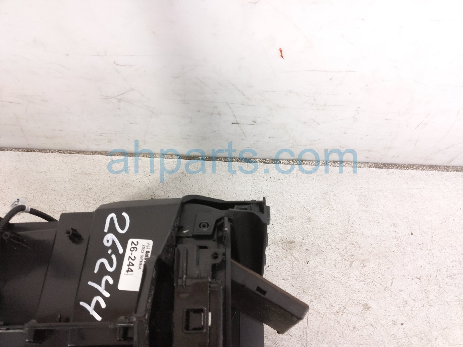 2022 Toyota Sienna Center Console Mount Bracket gry 58810 08160 C1 Replacement 2022 Toyota Sienna Center Console Mount Bracket gry 58810 08160 C1 Replacement thumbnail
