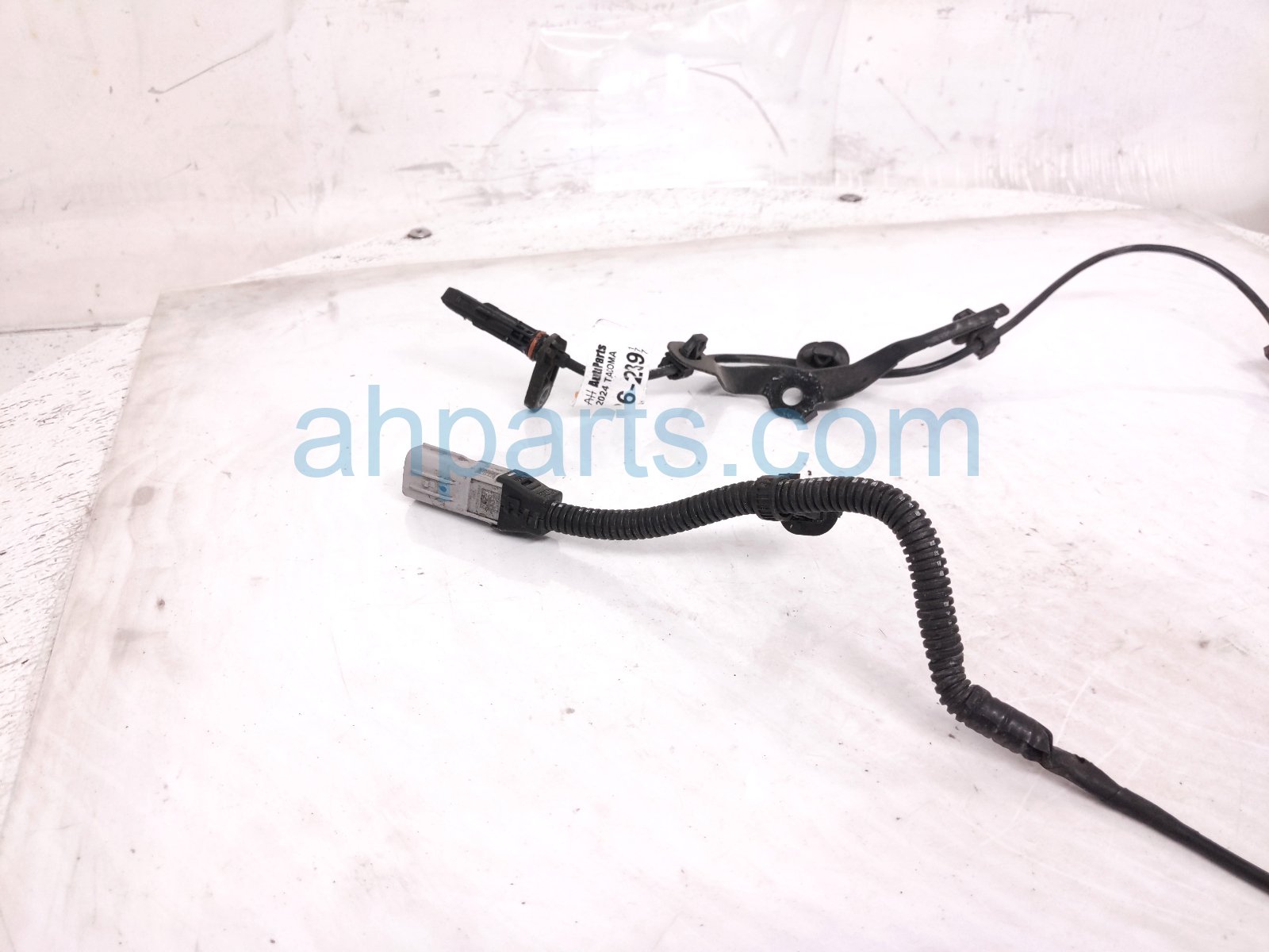 2024 Toyota Tacoma Front Passenger Abs Wheel Speed Sensor 89542 AK010 Replacement 2024 Toyota Tacoma Front Passenger Abs Wheel Speed Sensor 89542 AK010 Replacement thumbnail