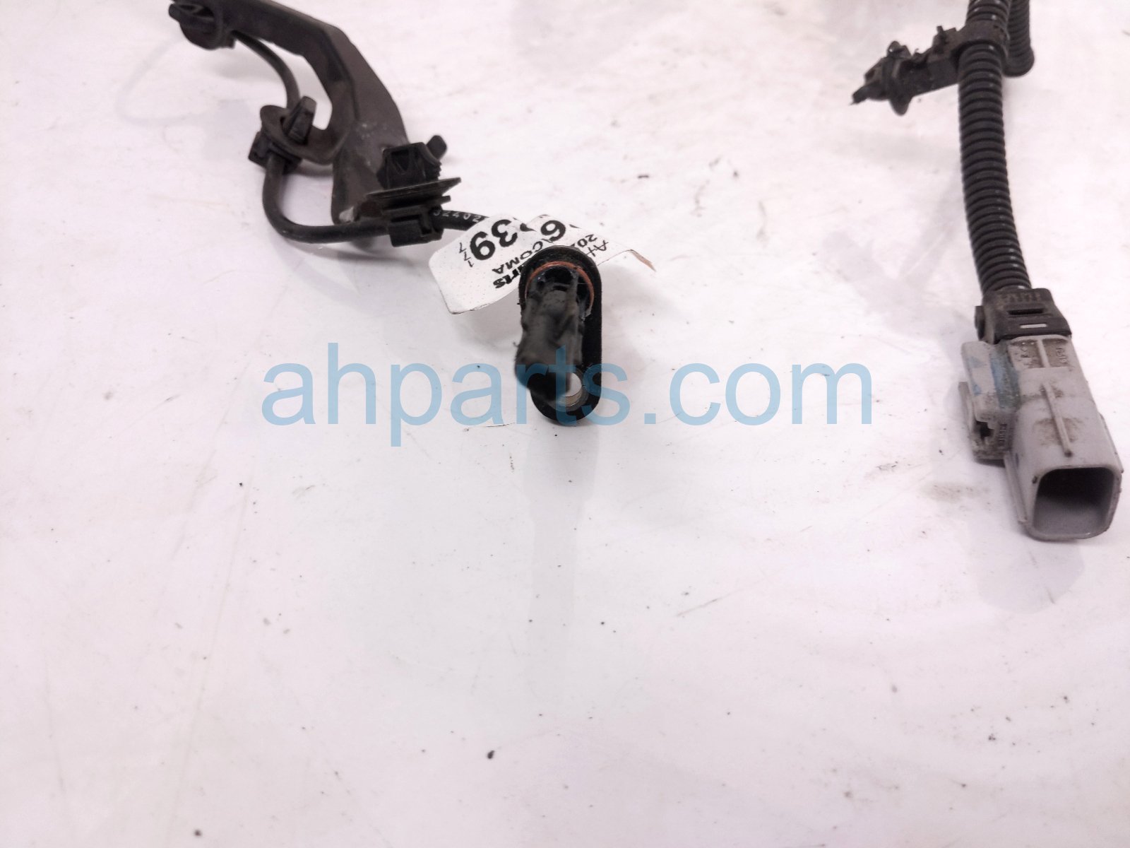 2024 Toyota Tacoma Front Passenger Abs Wheel Speed Sensor 89542 AK010 Replacement 2024 Toyota Tacoma Front Passenger Abs Wheel Speed Sensor 89542 AK010 Replacement thumbnail