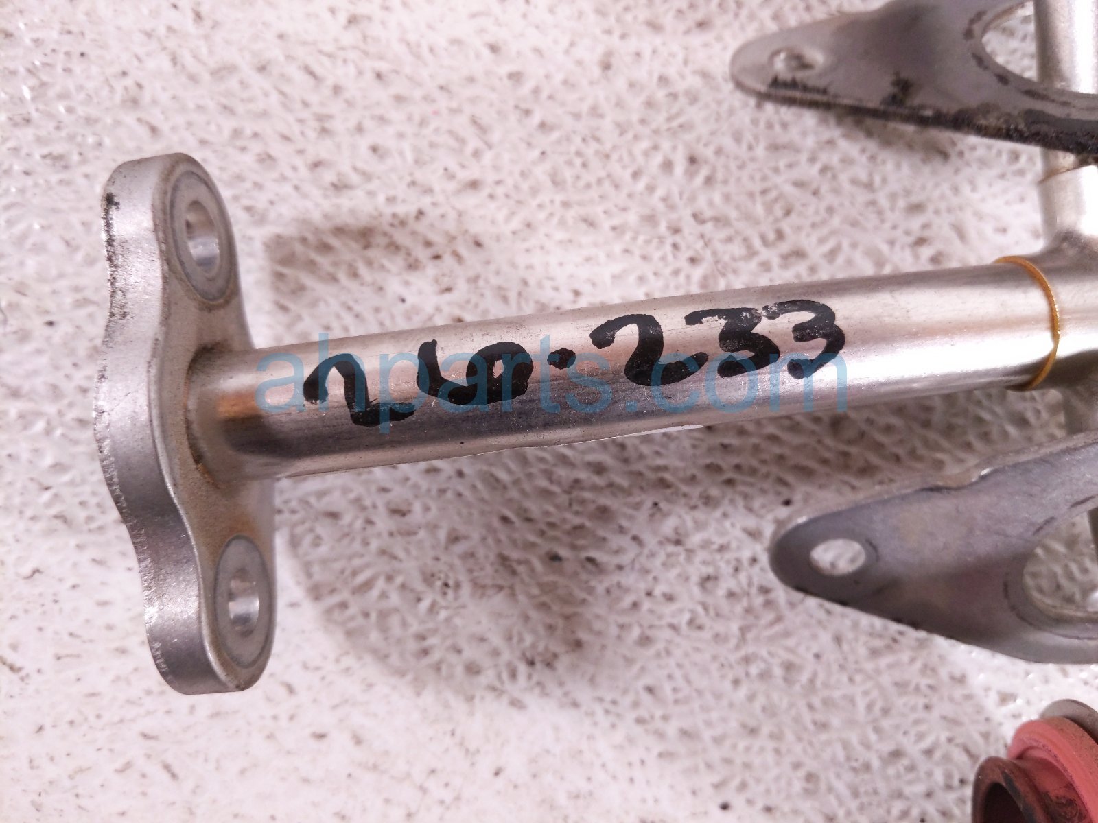 2020 Honda Pilot Egr Recirculation Pipe 3.5l Awd 17181 RLV A00 Replacement 2020 Honda Pilot Egr Recirculation Pipe 3.5l Awd 17181 RLV A00 Replacement thumbnail
