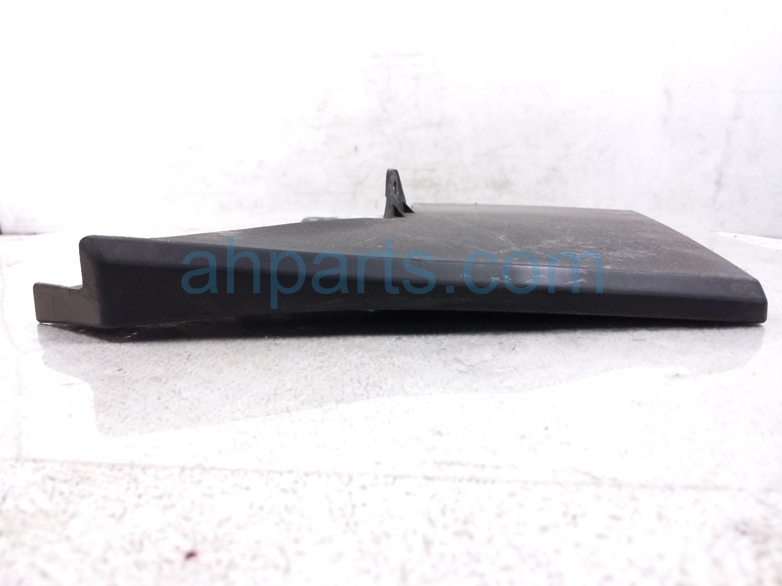 2024 Toyota Tacoma Rear Driver Mud Flap / Splash Guard 76626 AK010 Replacement 2024 Toyota Tacoma Rear Driver Mud Flap / Splash Guard 76626 AK010 Replacement thumbnail