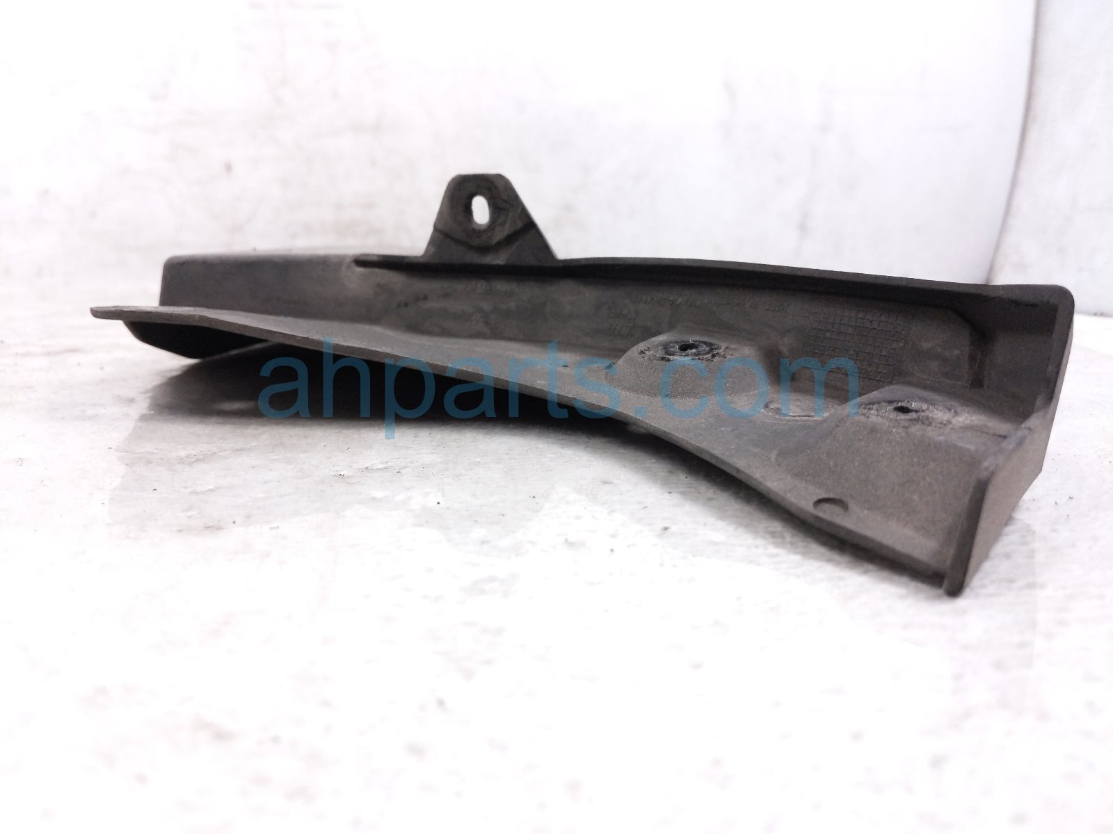 2024 Toyota Tacoma Rear Driver Mud Flap / Splash Guard 76626 AK010 Replacement 2024 Toyota Tacoma Rear Driver Mud Flap / Splash Guard 76626 AK010 Replacement thumbnail