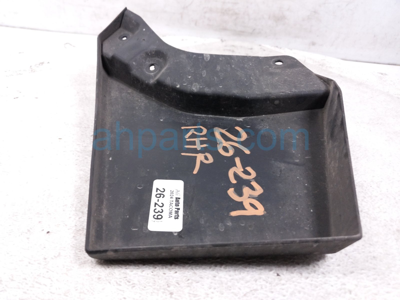 2024 Toyota Tacoma Rear Passenger Mud Flap / Splash Guard 76625 AK010 Replacement 2024 Toyota Tacoma Rear Passenger Mud Flap / Splash Guard 76625 AK010 Replacement thumbnail