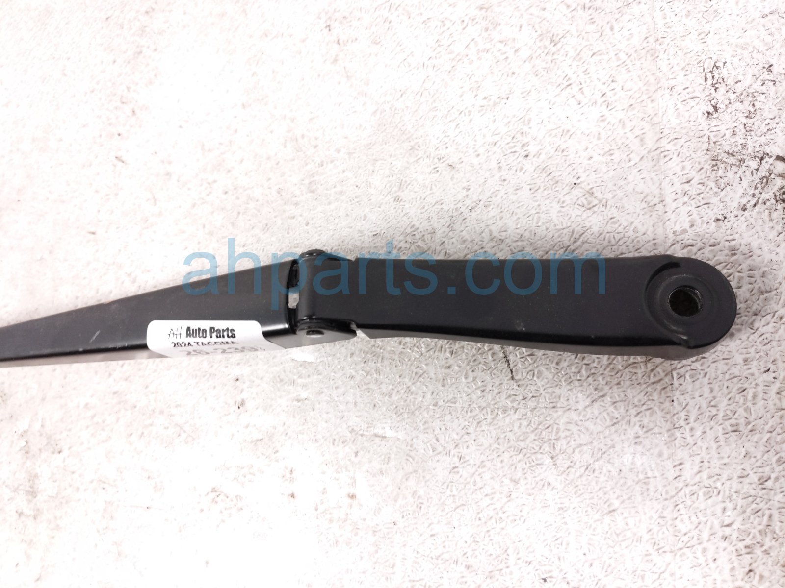 2024 Toyota Tacoma Passenger Windshield Wiper Arm 85211 AK010 Replacement 2024 Toyota Tacoma Passenger Windshield Wiper Arm 85211 AK010 Replacement thumbnail