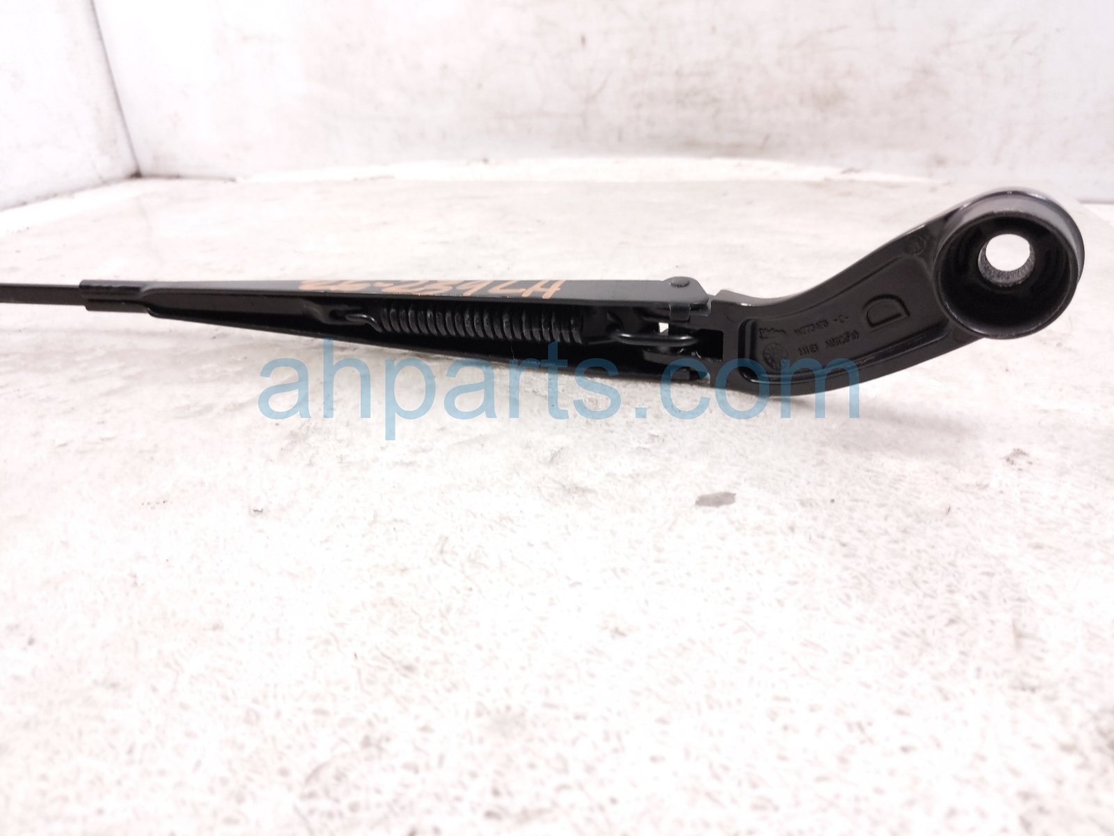 2024 Toyota Tacoma Driver Windshield Wiper Arm 85221 AK010 Replacement 2024 Toyota Tacoma Driver Windshield Wiper Arm 85221 AK010 Replacement thumbnail