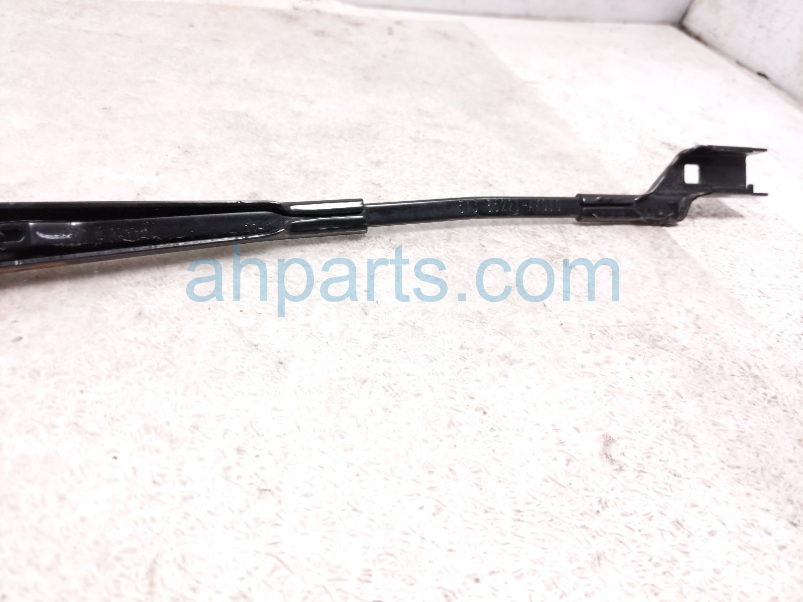 2024 Toyota Tacoma Driver Windshield Wiper Arm 85221 AK010 Replacement 2024 Toyota Tacoma Driver Windshield Wiper Arm 85221 AK010 Replacement thumbnail