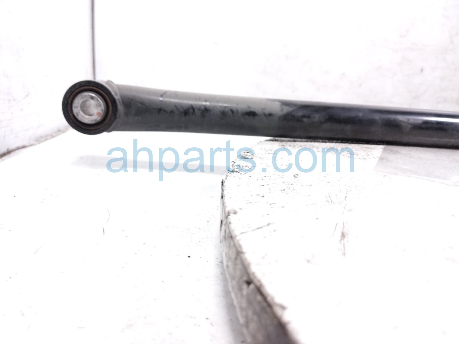 2024 Toyota Tacoma Rear Passenger Lateral Lower Control Arm 48740 AK010 Replacement 2024 Toyota Tacoma Rear Passenger Lateral Lower Control Arm 48740 AK010 Replacement thumbnail