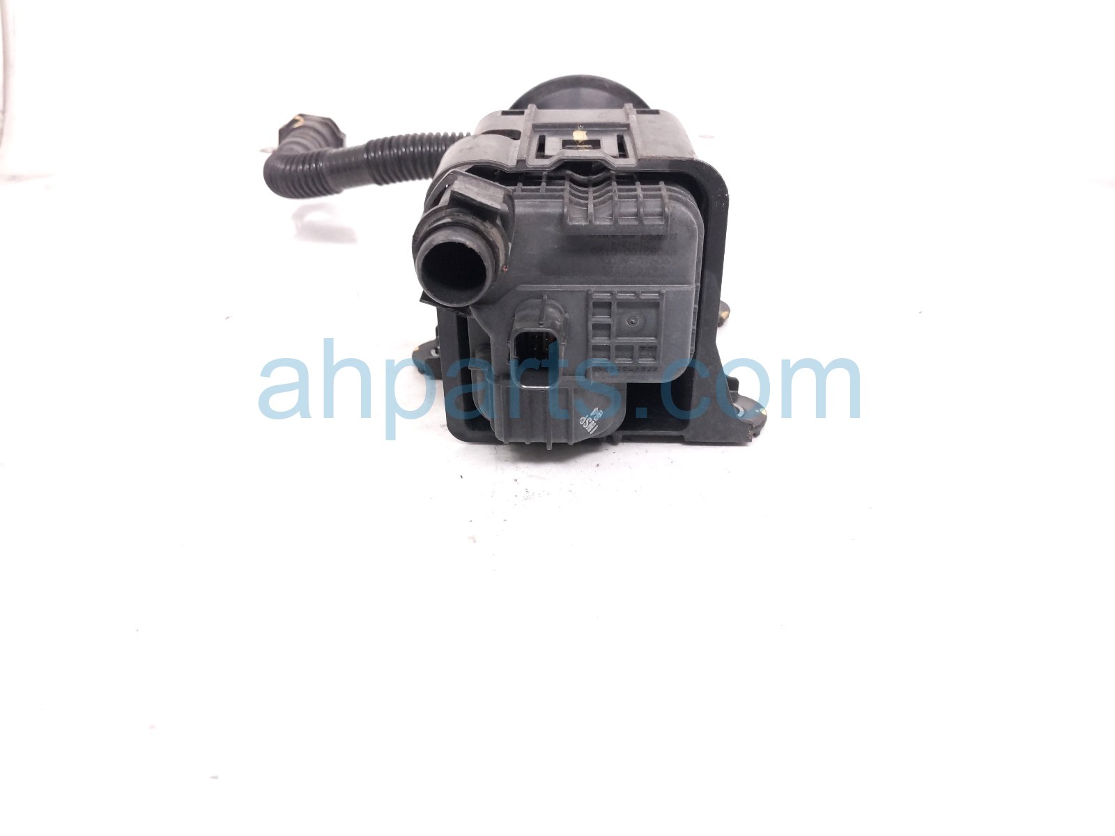 2024 Toyota Tacoma Fuel Vapor Canister Filter 2.4l 77730 04030 Replacement 2024 Toyota Tacoma Fuel Vapor Canister Filter 2.4l 77730 04030 Replacement thumbnail