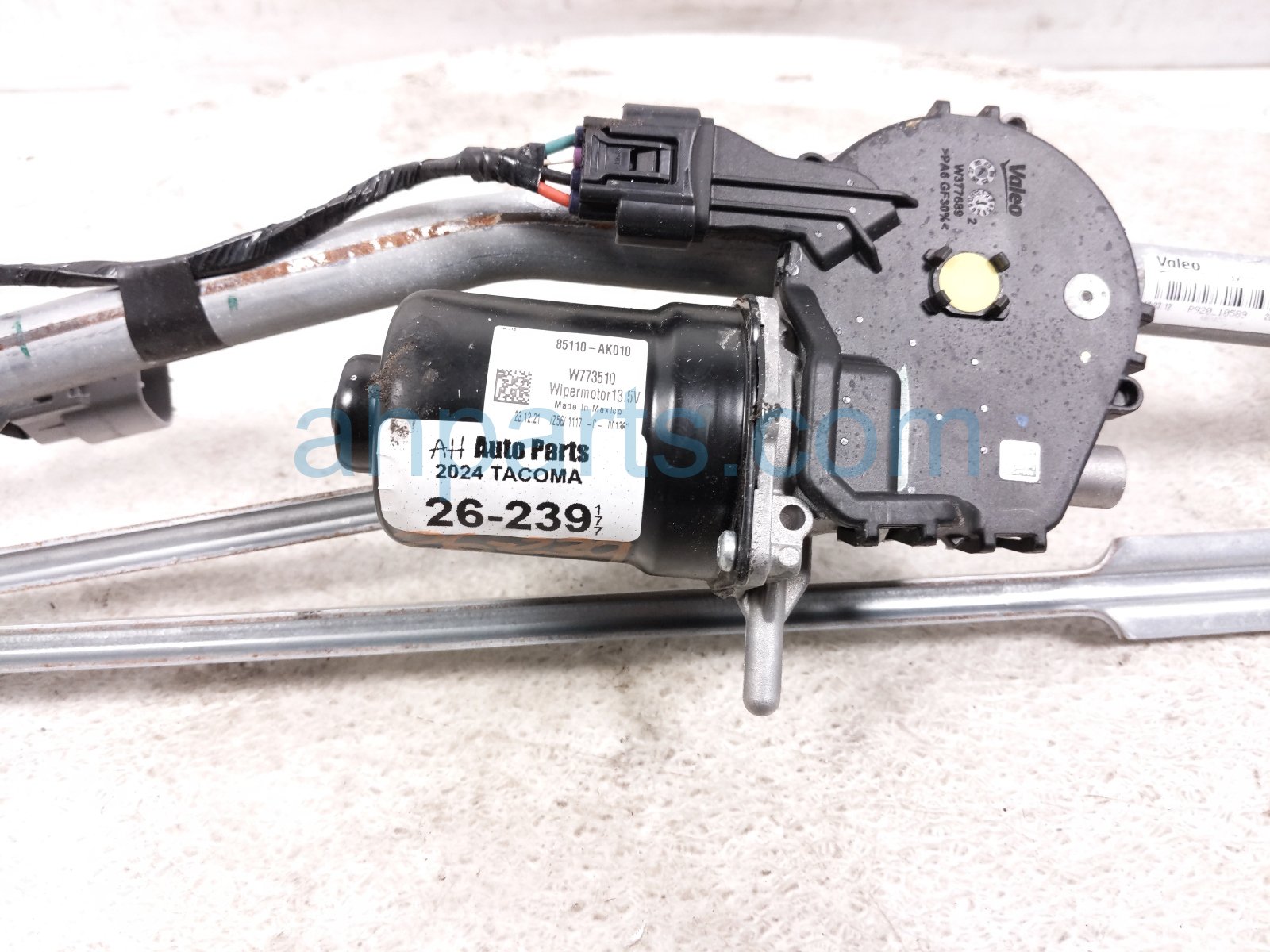 2024 Toyota Tacoma Front Arms Frt Windshield Wiper Motor & Linkage 85150 AK010 Replacement 2024 Toyota Tacoma Front Arms Frt Windshield Wiper Motor & Linkage 85150 AK010 Replacement thumbnail