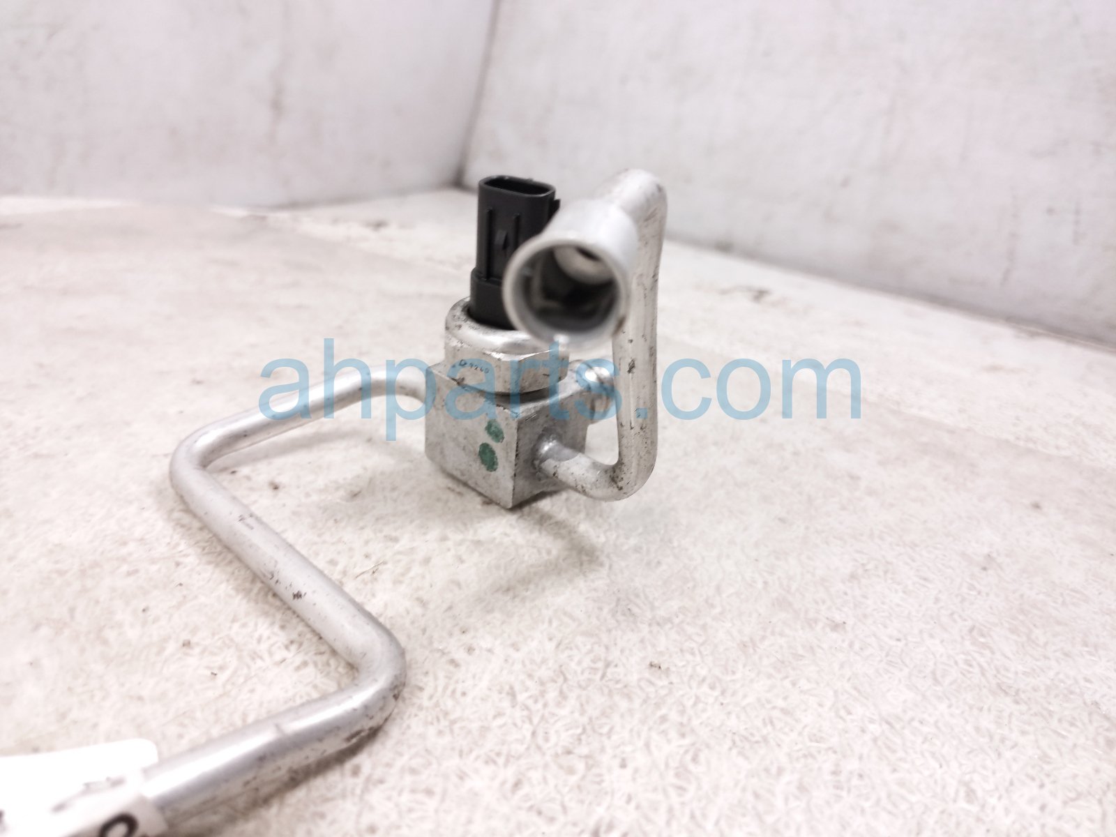 2024 Toyota Tacoma Ac Hose Pipe A/c Liquid Line W/sensor 2.4l 4x4 88710 AK010 Replacement 2024 Toyota Tacoma Ac Hose Pipe A/c Liquid Line W/sensor 2.4l 4x4 88710 AK010 Replacement thumbnail