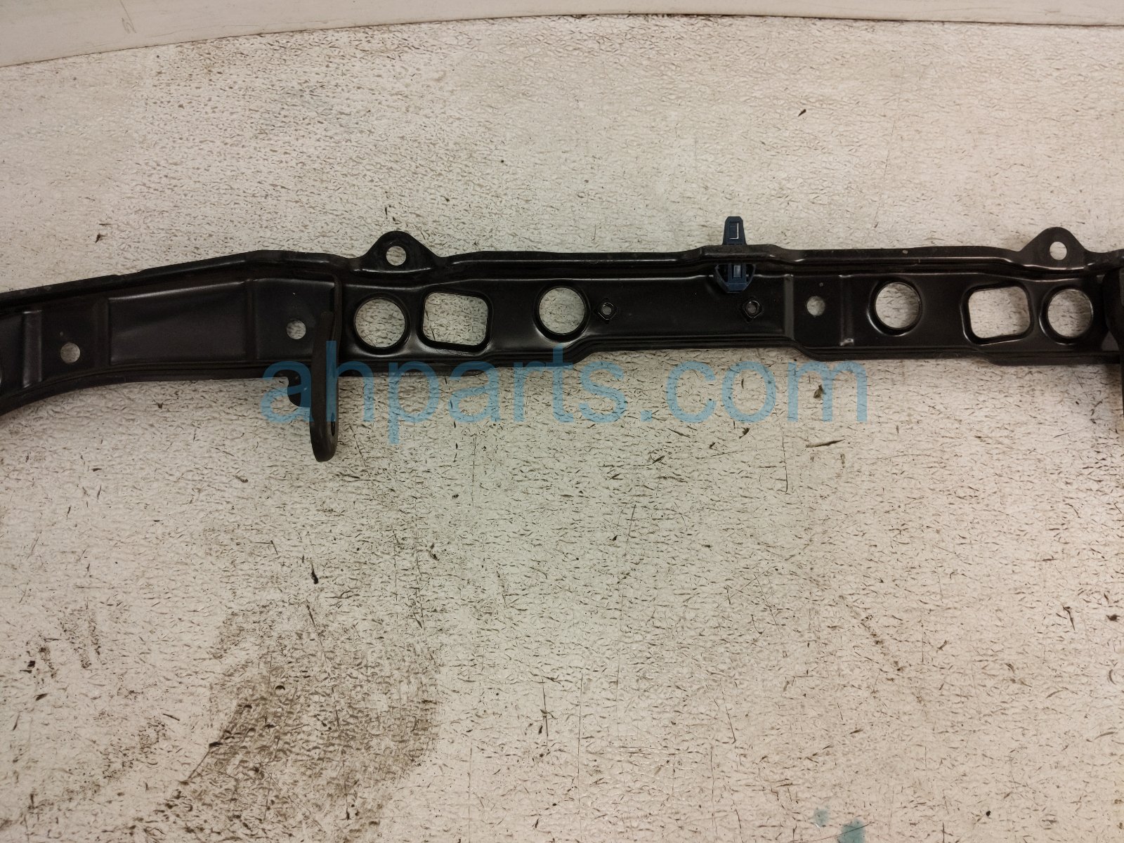 2023 Acura MDX Core Radiator Support Upper Tie Bar 71160 TYA A00 Replacement 2023 Acura MDX Core Radiator Support Upper Tie Bar 71160 TYA A00 Replacement thumbnail