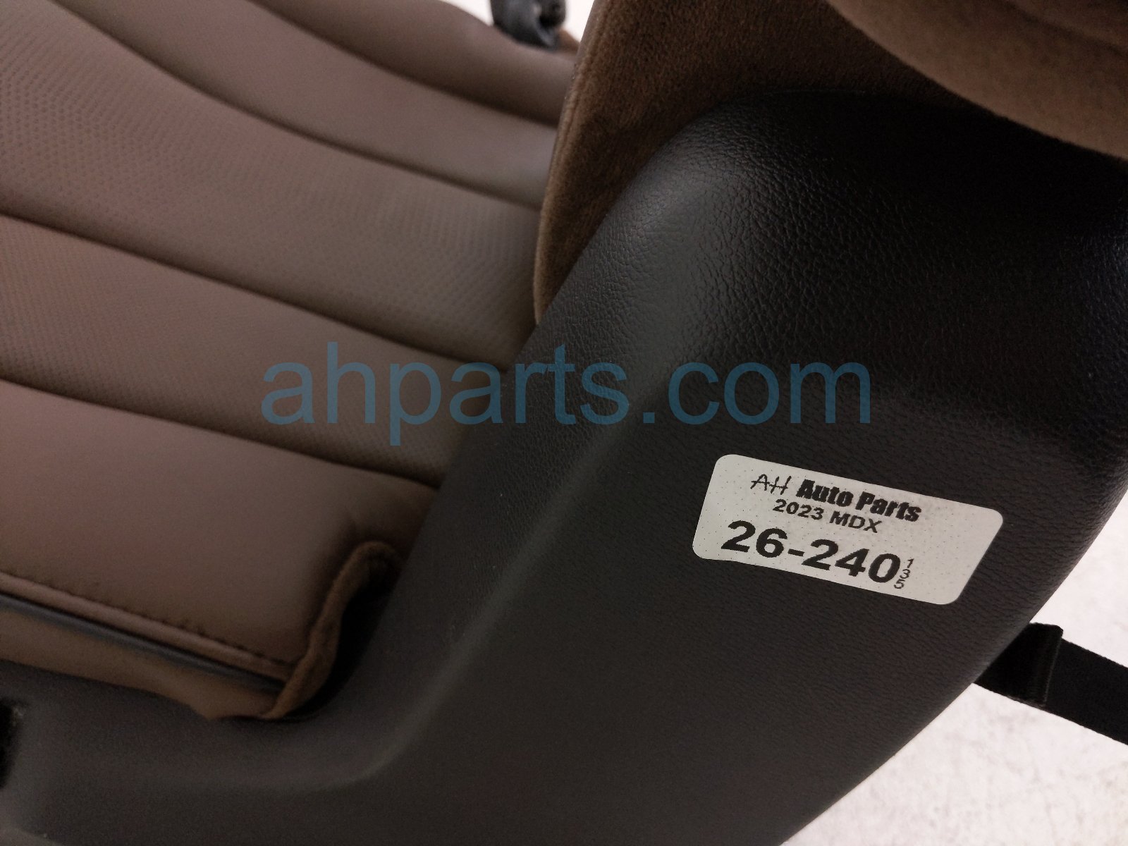 2023 Acura MDX Rear / Back (2nd Row) 2nd Row Driver Seat Assy Brn Lthr 81721 TYA A61ZB Replacement 2023 Acura MDX Rear / Back (2nd Row) 2nd Row Driver Seat Assy Brn Lthr 81721 TYA A61ZB Replacement thumbnail