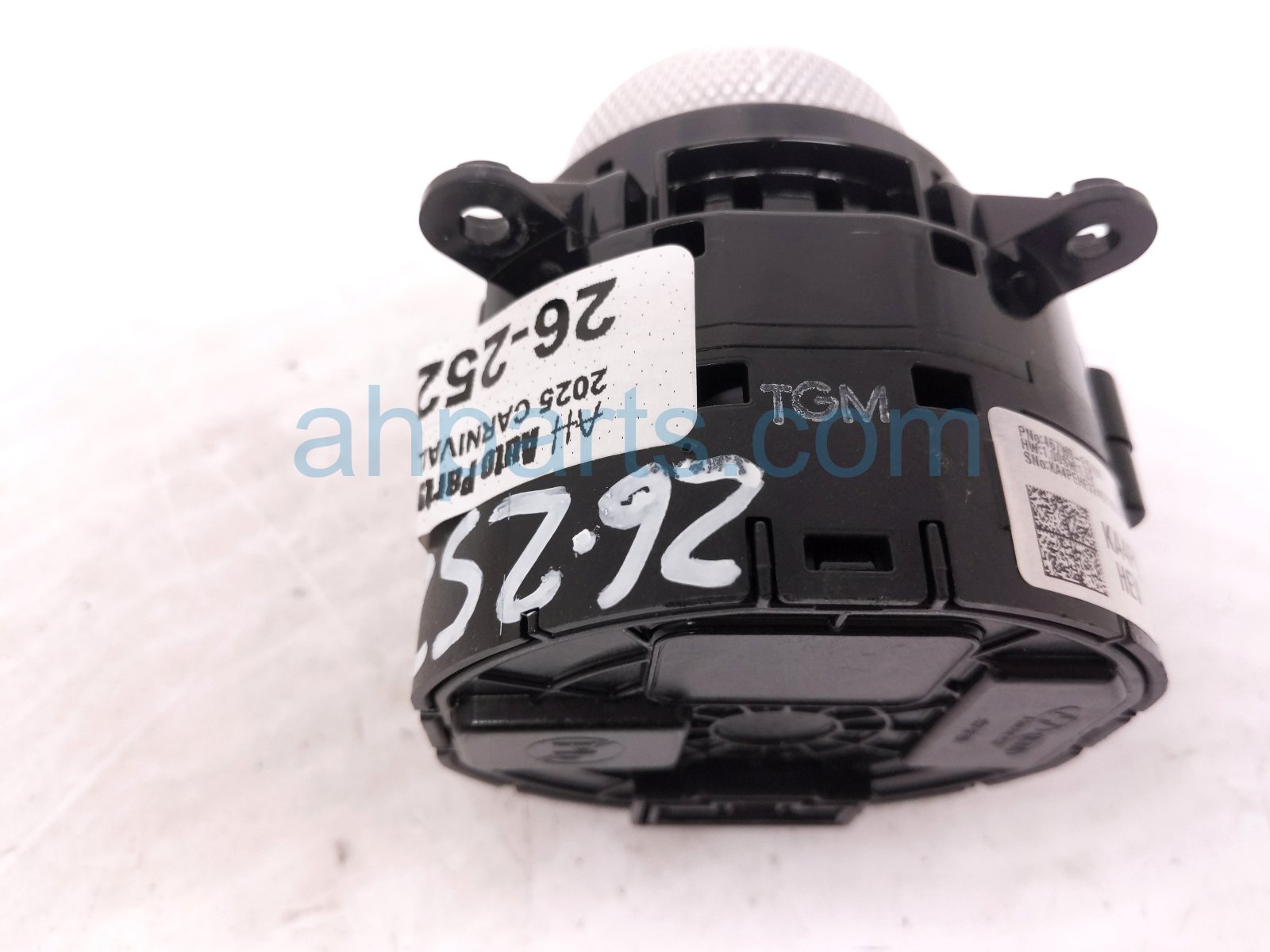 2025 Kia Carnival Rotary Gear Shifter Assy 467W0 ES100 Replacement 2025 Kia Carnival Rotary Gear Shifter Assy 467W0 ES100 Replacement thumbnail
