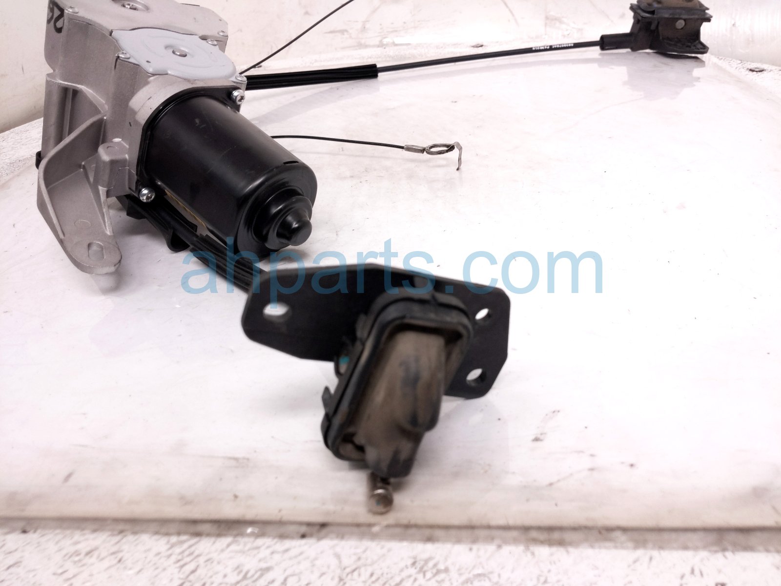 2025 Kia Carnival Rear Passenger Power Sliding Door Motor Assy 83820 R0000 Replacement 2025 Kia Carnival Rear Passenger Power Sliding Door Motor Assy 83820 R0000 Replacement thumbnail