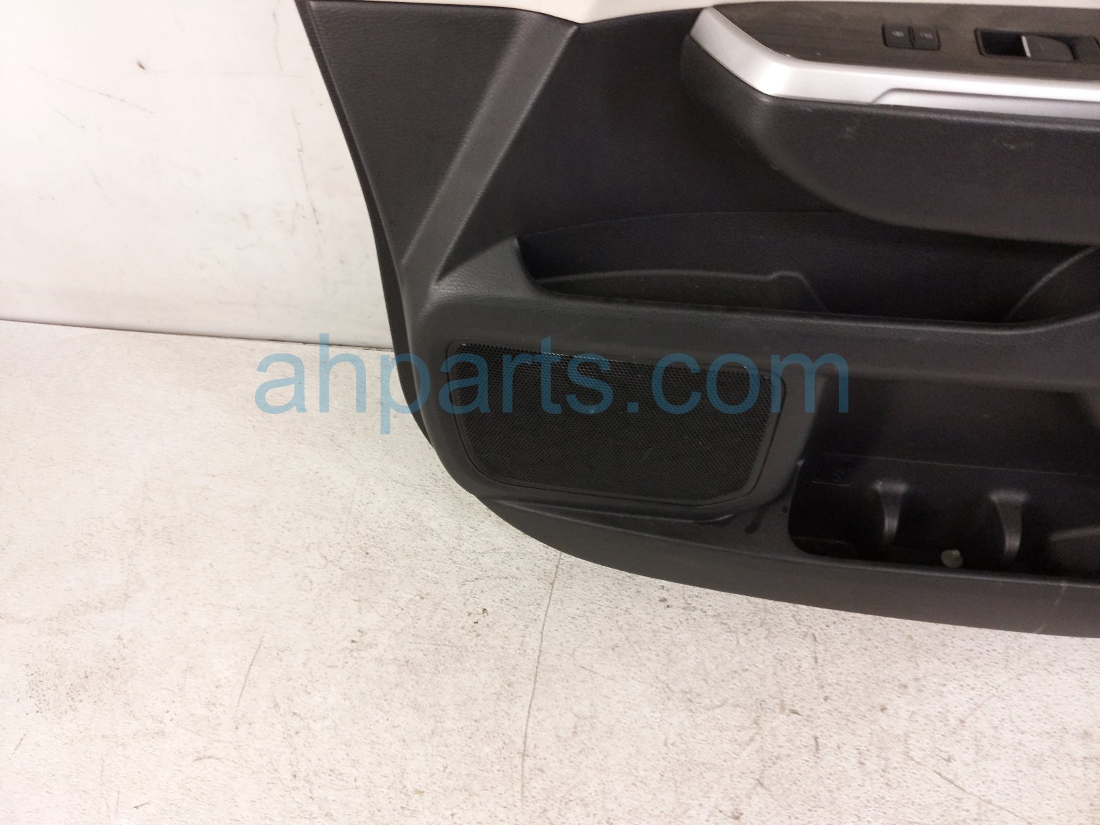 2022 Toyota Sienna Trim / Liner Front Passenger Interior Door Panel Brown 67111 08030 Replacement 2022 Toyota Sienna Trim / Liner Front Passenger Interior Door Panel Brown 67111 08030 Replacement thumbnail