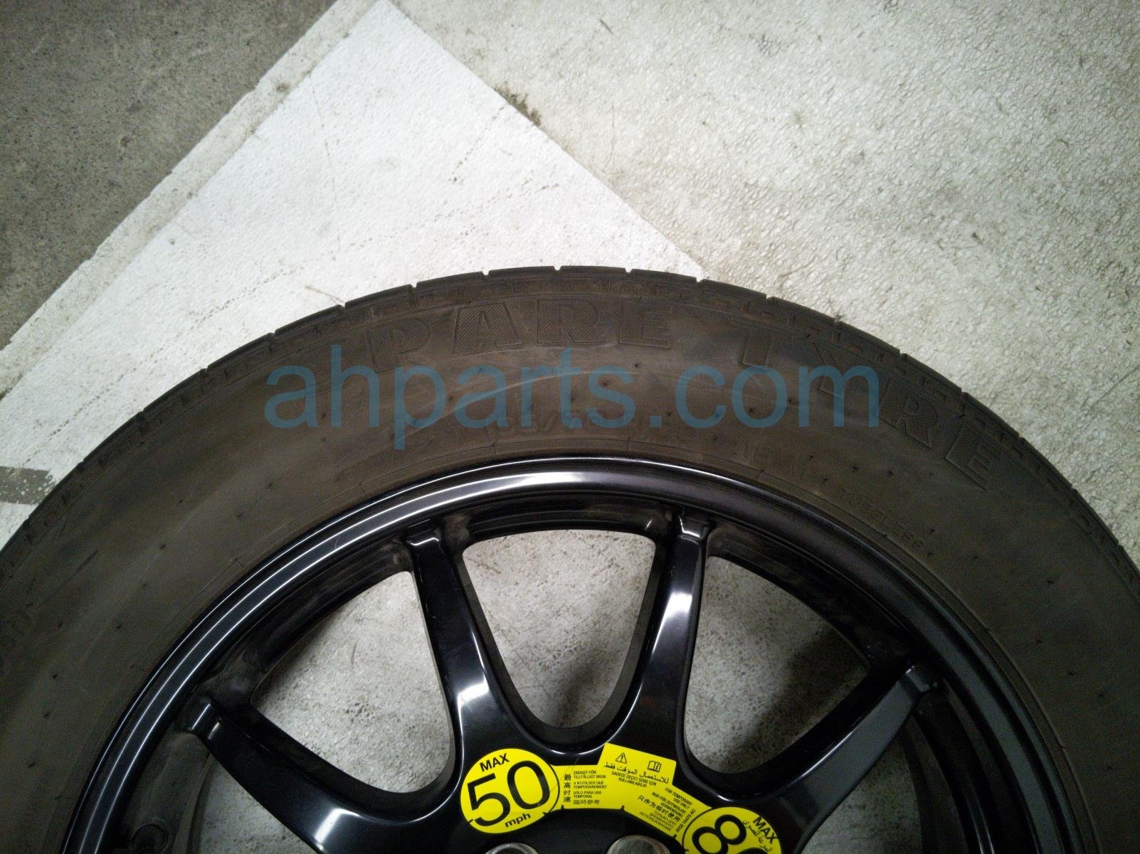 2020 Land Rover Range Rover Sport Rim Spare Wheel + Tire LR033229 Replacement 2020 Land Rover Range Rover Sport Rim Spare Wheel + Tire LR033229 Replacement thumbnail