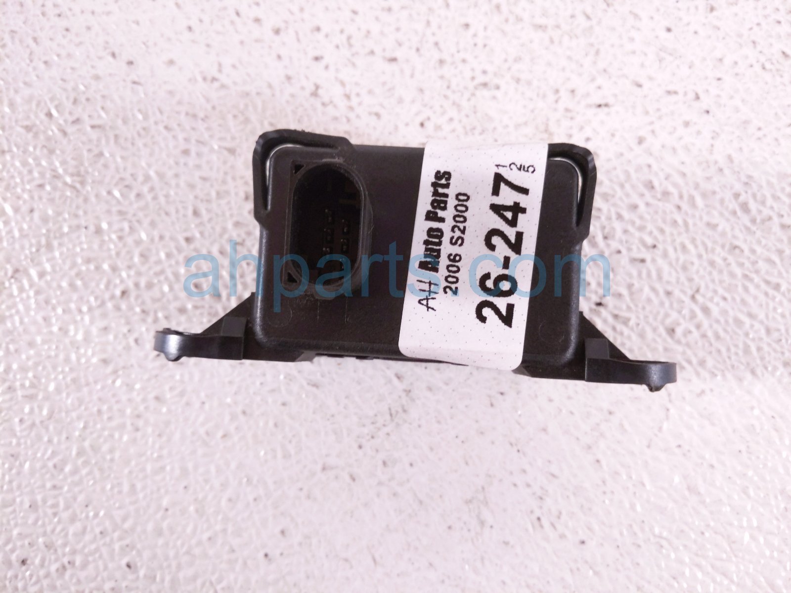 Honda YAW RATE SENSOR