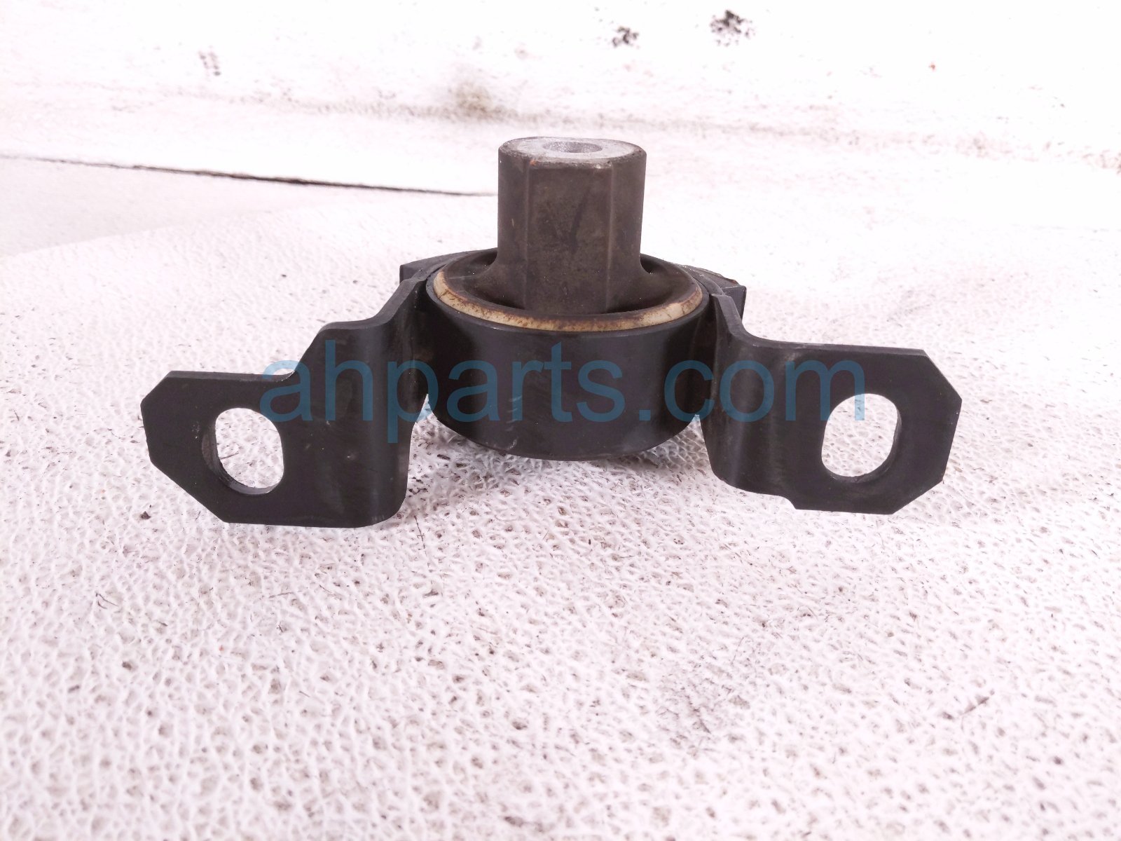 2024 Mazda Cx 50 Engine/motor Rear Differential Mount Bracket VA41 28 69XA Replacement 2024 Mazda Cx 50 Engine/motor Rear Differential Mount Bracket VA41 28 69XA Replacement thumbnail
