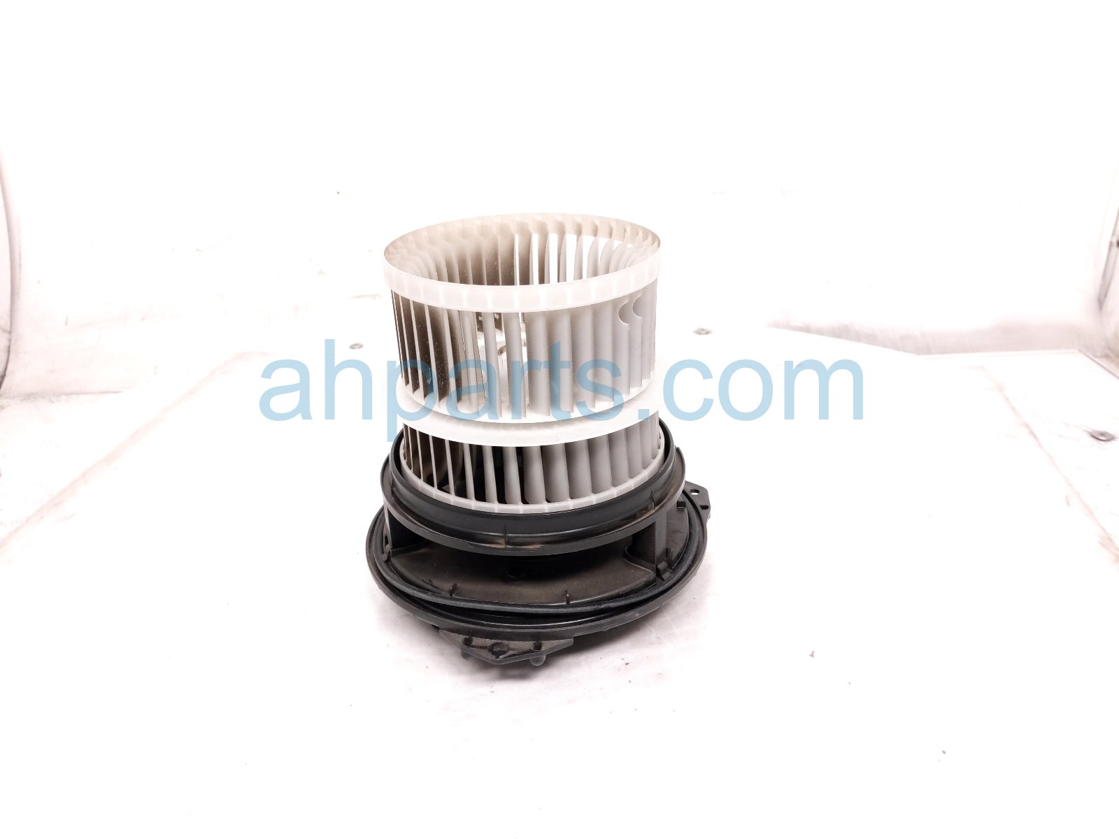 2020 Toyota Camry Air Blower Box With Motor Fan Assy 87103 58080 Replacement 2020 Toyota Camry Air Blower Box With Motor Fan Assy 87103 58080 Replacement thumbnail