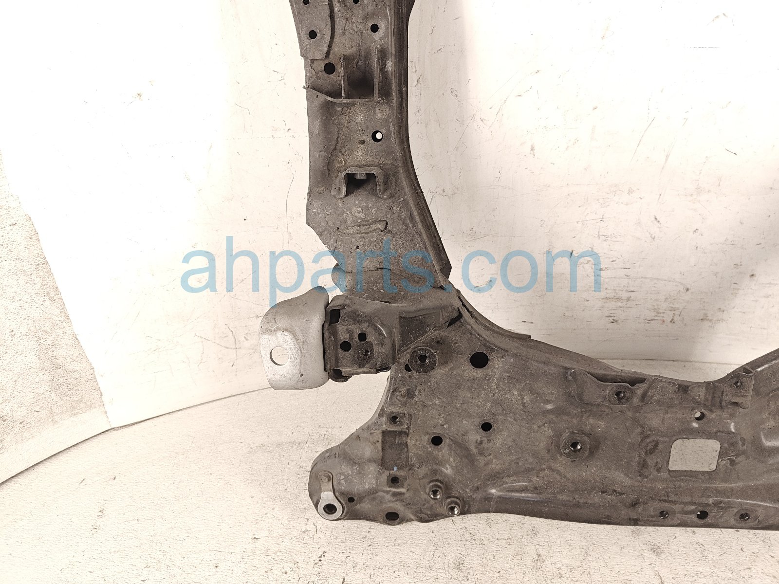 2023 Acura MDX Crossmember Front Engine Sub Frame / Cradle 50210 TYA A15 Replacement 2023 Acura MDX Crossmember Front Engine Sub Frame / Cradle 50210 TYA A15 Replacement thumbnail