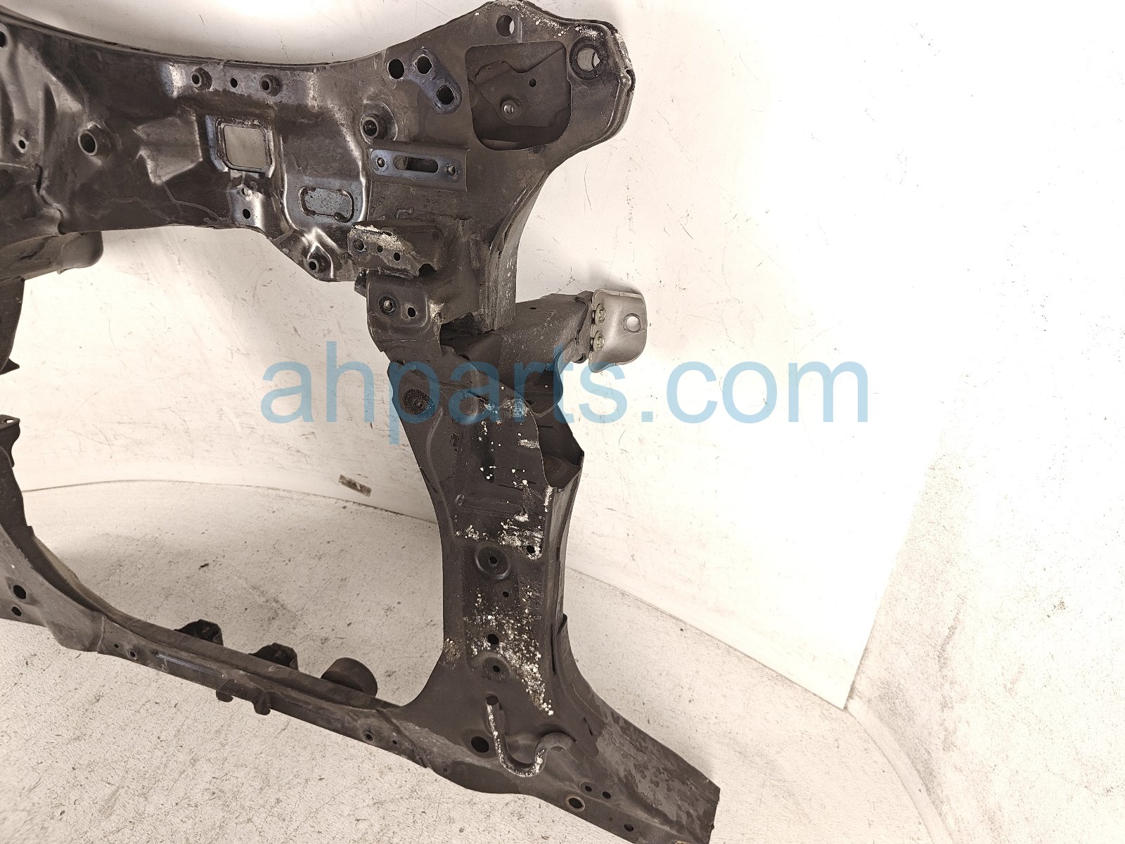 2023 Acura MDX Crossmember Front Engine Sub Frame / Cradle 50210 TYA A15 Replacement 2023 Acura MDX Crossmember Front Engine Sub Frame / Cradle 50210 TYA A15 Replacement thumbnail