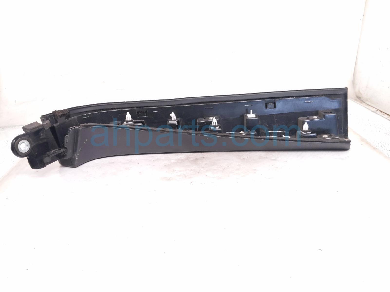 2023 Honda Ridgeline Driver C Pillar Molding Black 74455 T6Z A01ZL Replacement 2023 Honda Ridgeline Driver C Pillar Molding Black 74455 T6Z A01ZL Replacement thumbnail